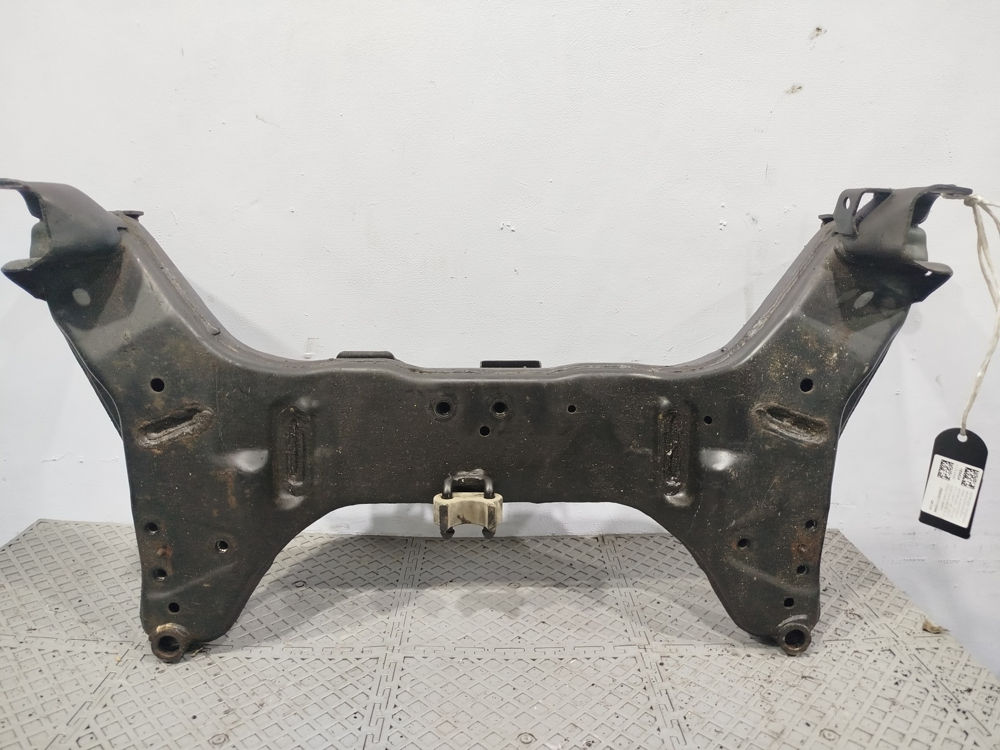 БАЛКА Двигатель/ПОДРАМНИК NISSAN MAZDA ПЕРЕДНЯЯ 544014M400  GE329