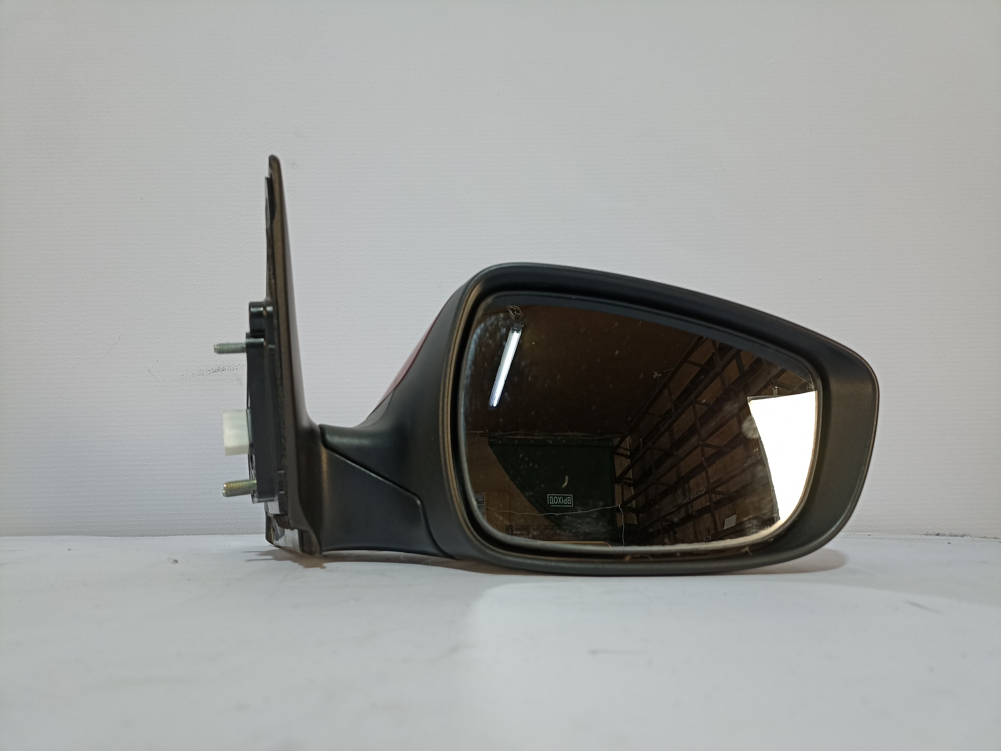 ЗЕРКАЛО HYUNDAI AVANTE ELANTRA ПРАВОЕ 876203X070 красный DY401