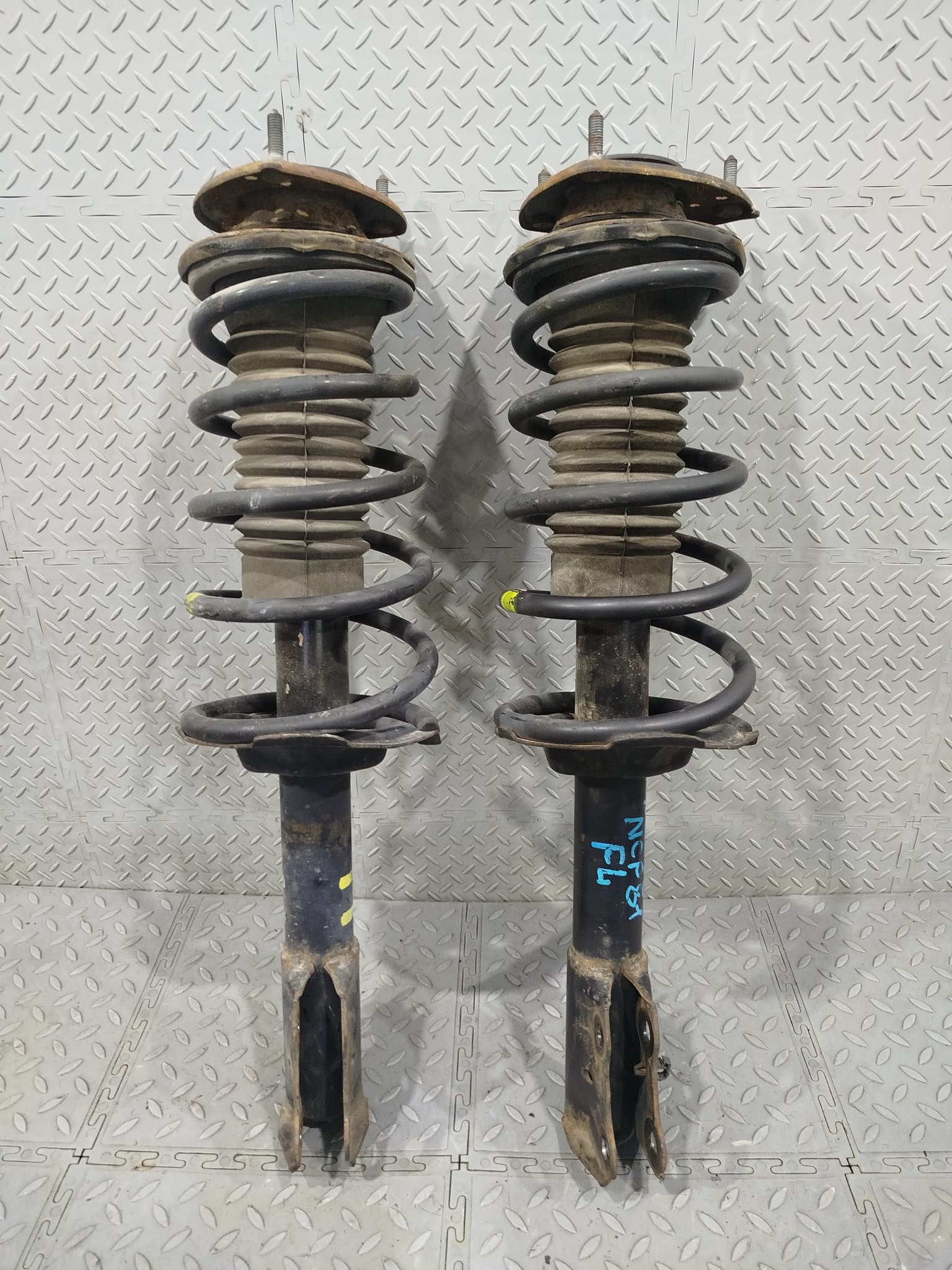 СТОЙКА ХОДОВКИ TOYOTA ПЕРЕДНЯЯ ПРАВАЯ ЛЕВАЯ 4851080159  KB2358