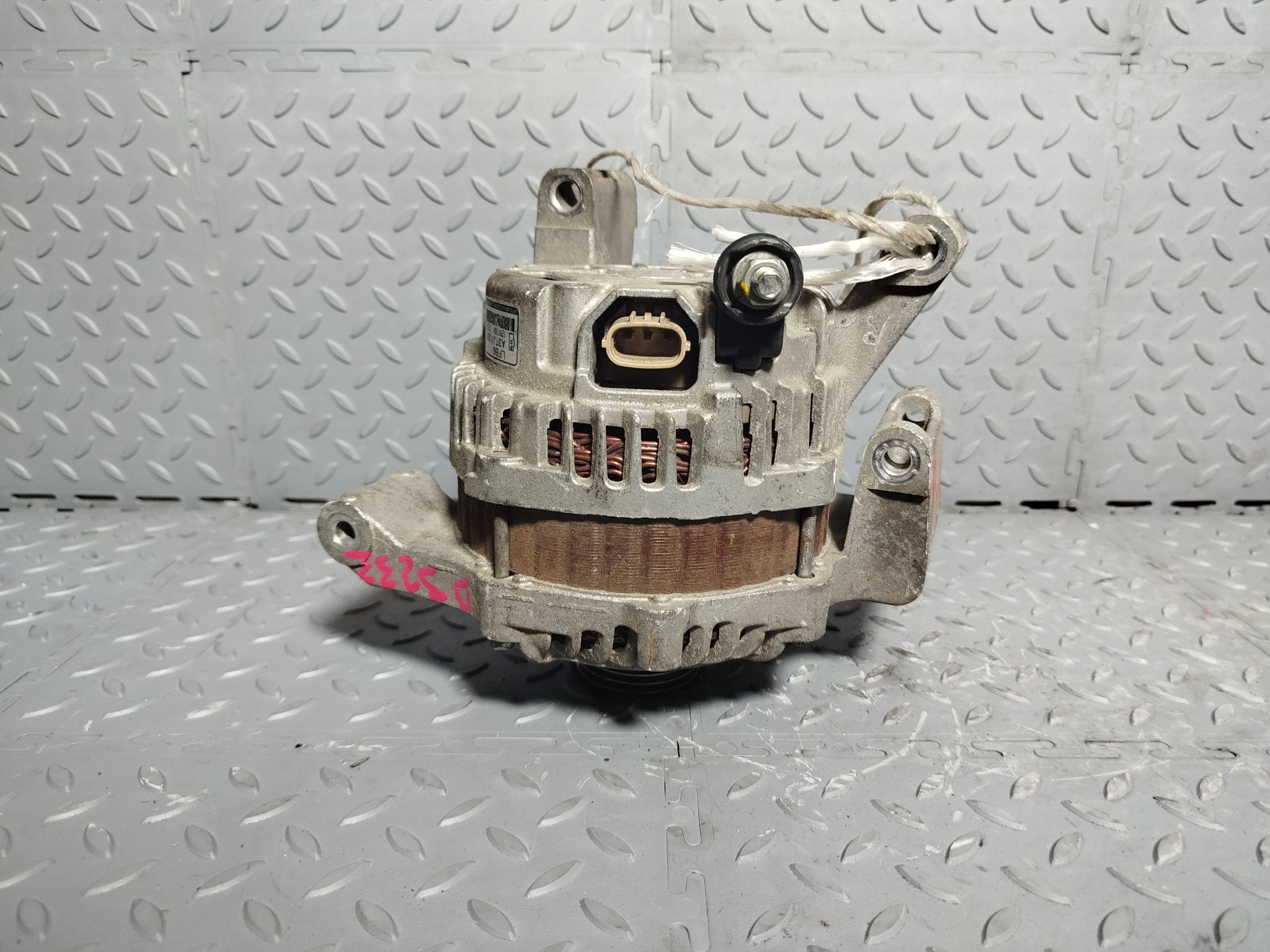 ГЕНЕРАТОР MAZDA A3TJ1081  D3232