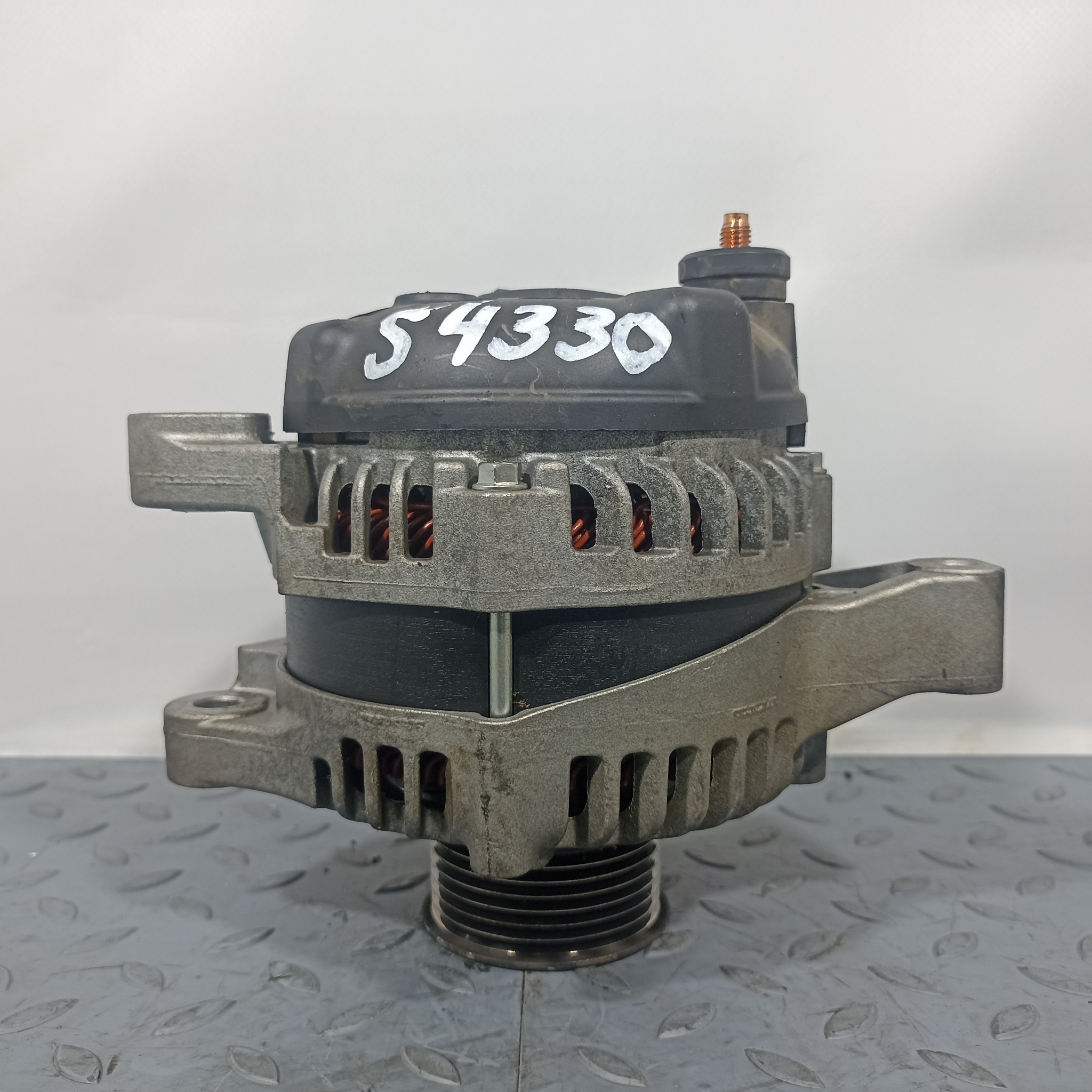 ГЕНЕРАТОР HONDA 31100RFE003  S4330Z