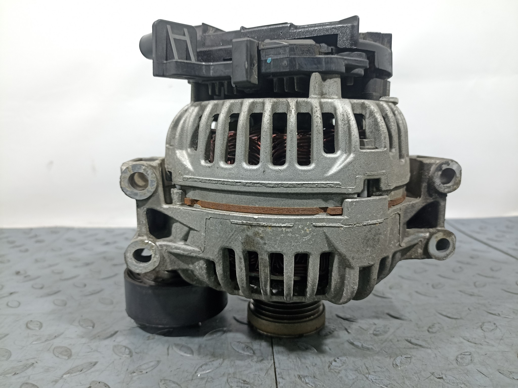 ГЕНЕРАТОР BMW 0124515098 U1436Z