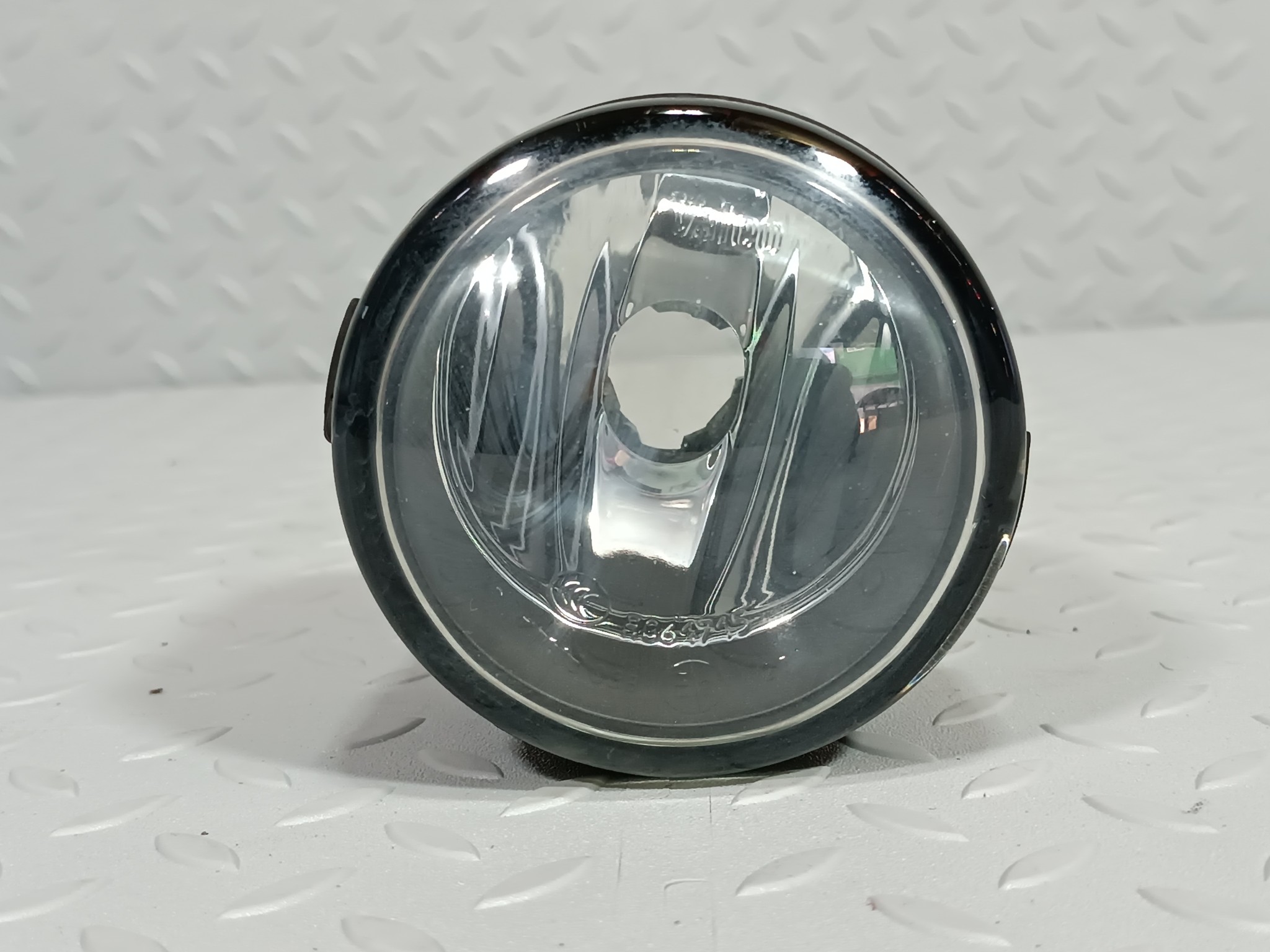 ТУМАНКА NISSAN INFINITI VOLVO SUZUKI ЛЕВАЯ ПРАВАЯ 261508990B GA873Z(1)