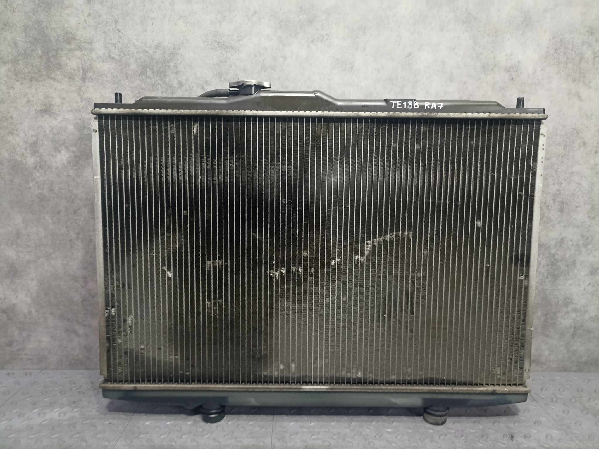 РАДИАТОР ДВИГАТЕЛЯ HONDA 19010PGM901 TE188ZZ