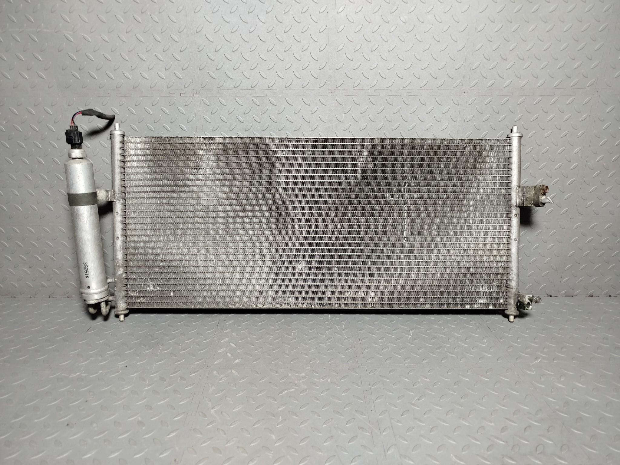 РАДИАТОР КОНДИЦИОНЕРА NISSAN MAZDA 921108N000 F616Z