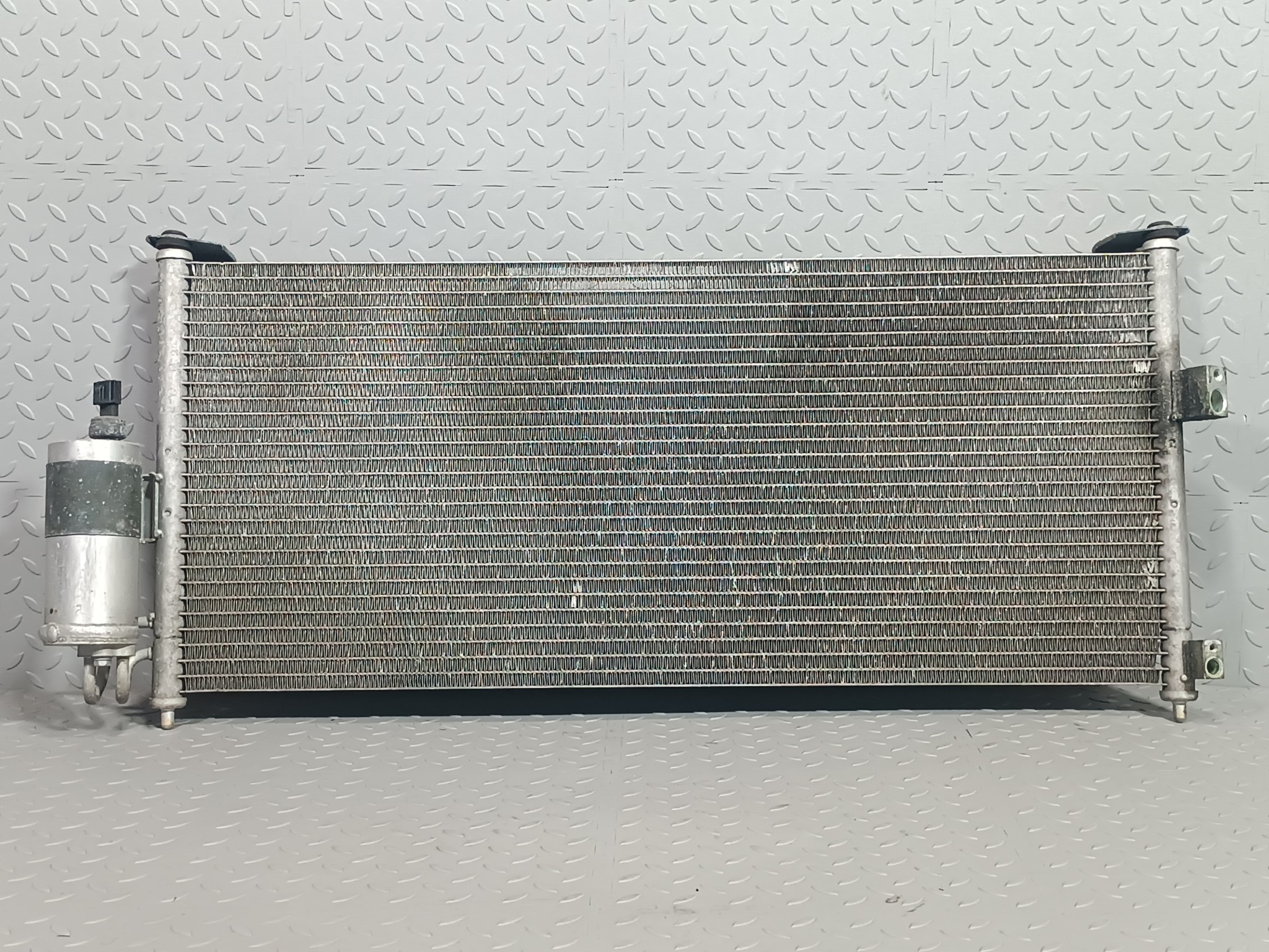 РАДИАТОР КОНДИЦИОНЕРА NISSAN MAZDA 921108N000 KE665Z