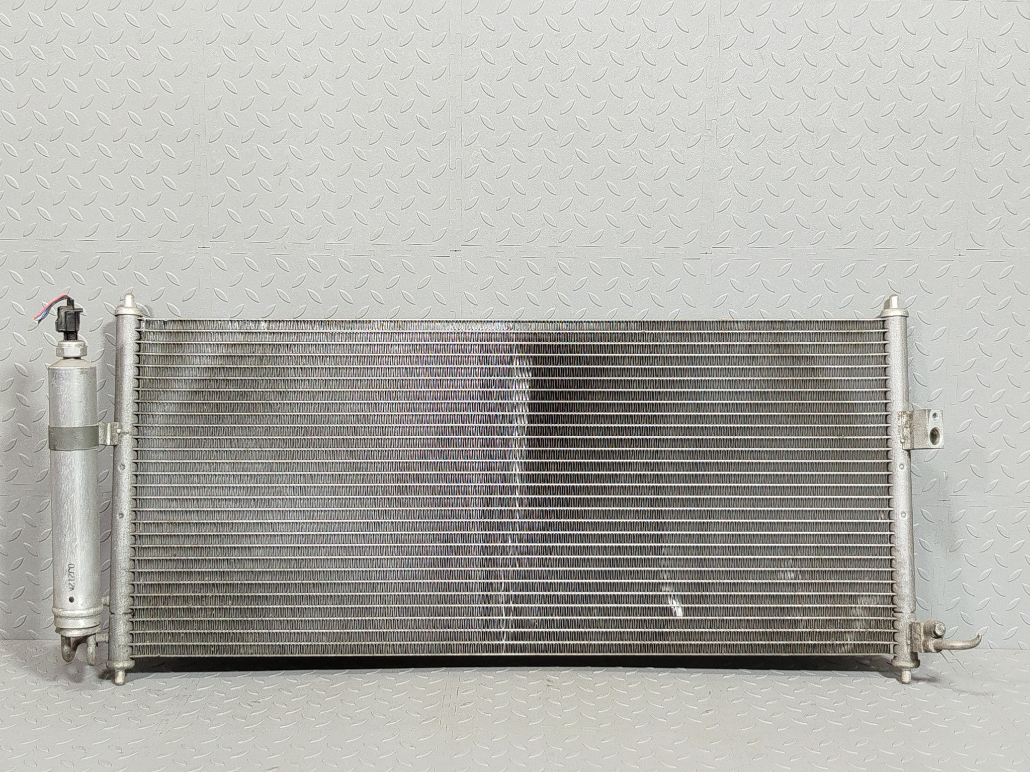РАДИАТОР КОНДИЦИОНЕРА NISSAN MAZDA 921108N000 NA8868Z