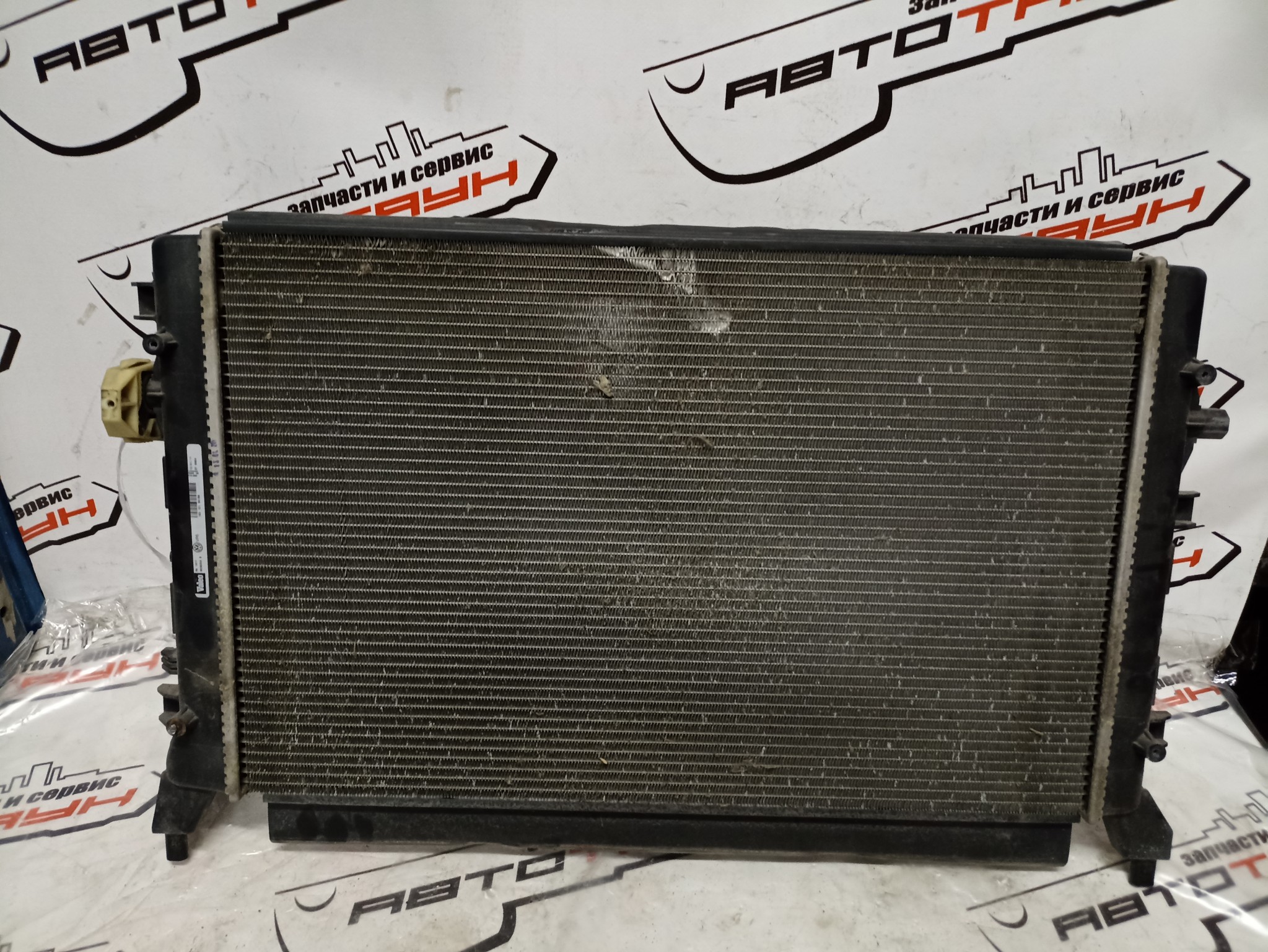 РАДИАТОР ДВИГАТЕЛЯ AUDI VOLKSWAGEN SEAT SKODA 1K0121251BN XA1923Z