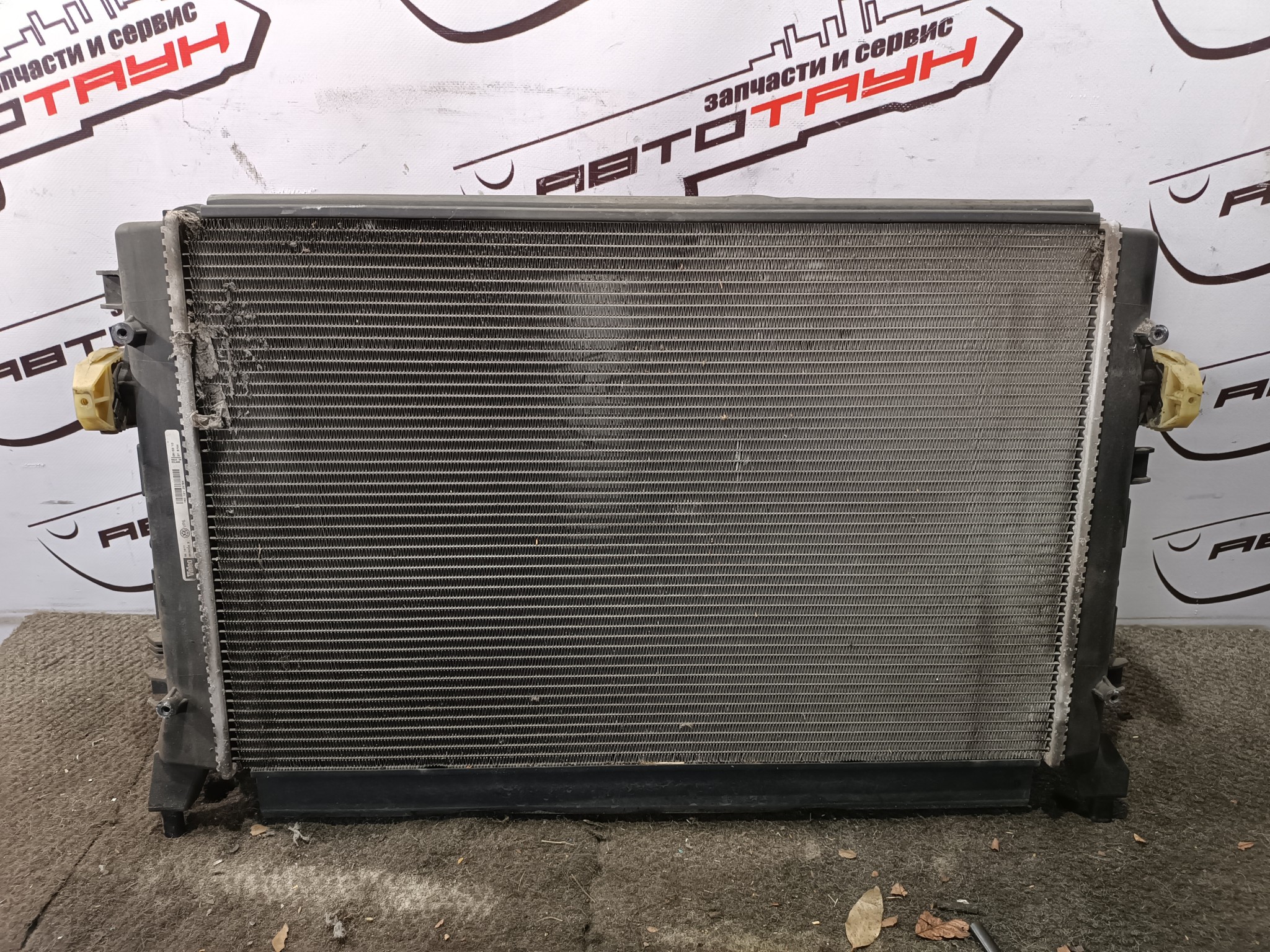 РАДИАТОР ДВИГАТЕЛЯ AUDI VOLKSWAGEN SEAT SKODA 1K0121251BN VA7623