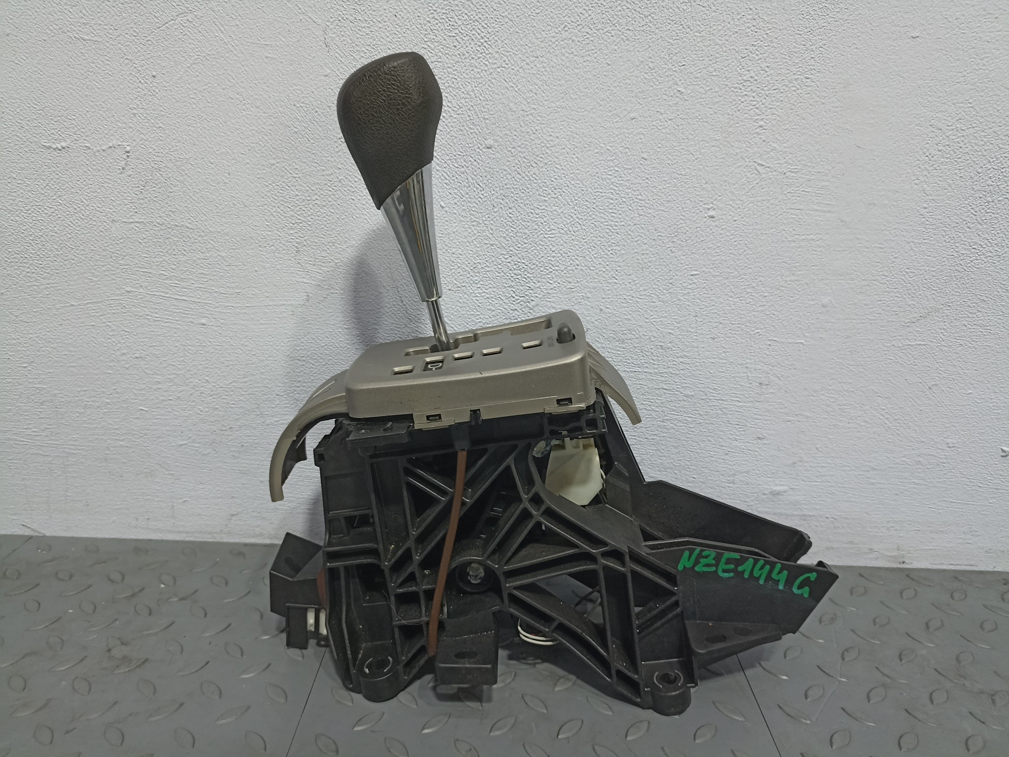 РУЧКА КПП TOYOTA 3356012270 D226