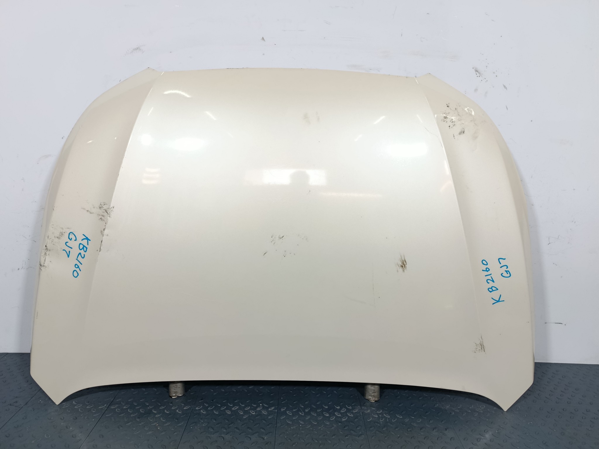 КАПОТ SUBARU IMPREZA XV 57229FJ0009P белый, 37J KB2160