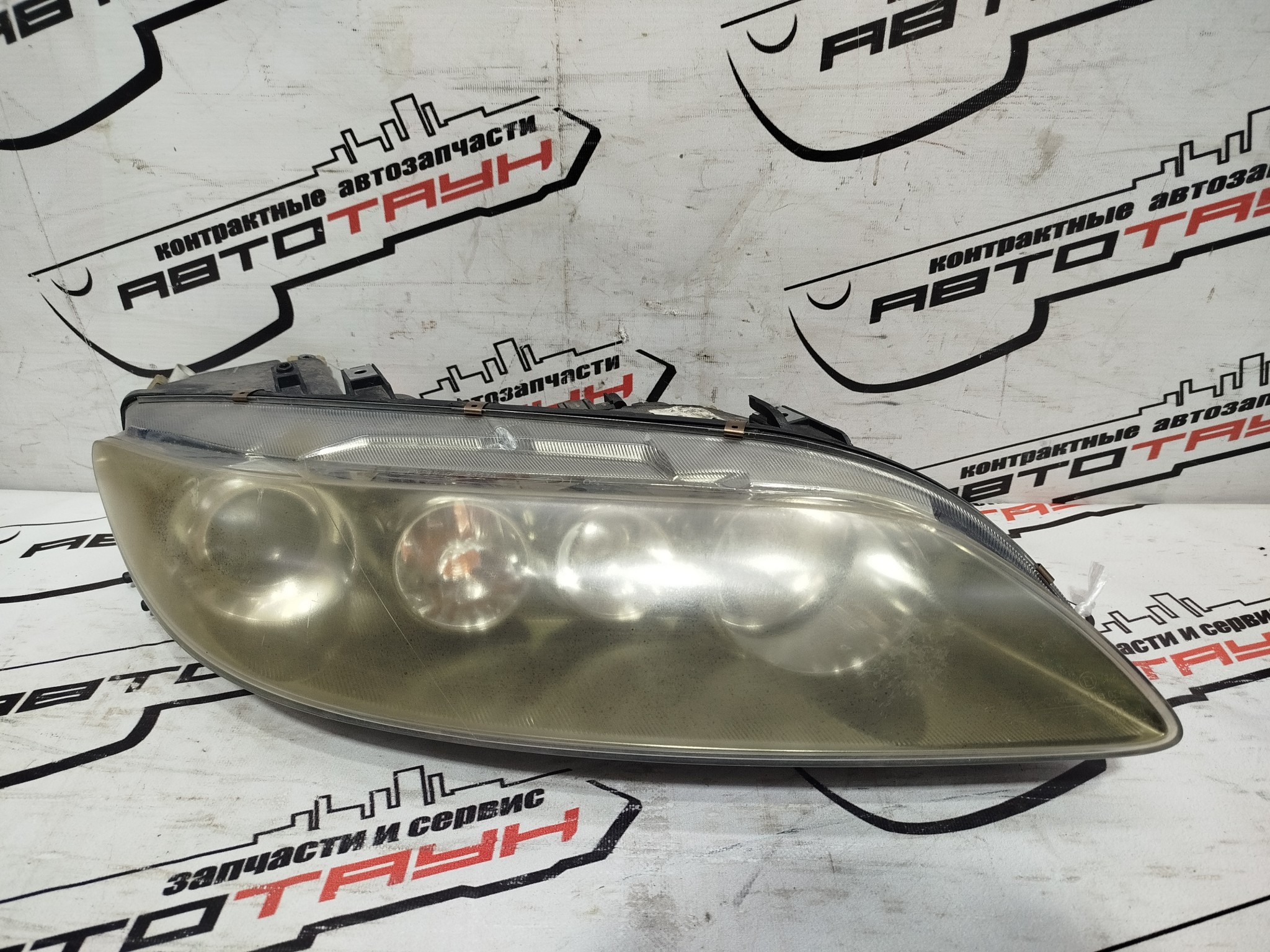 ФАРА MAZDA ПРАВАЯ G22G51031A  KA9459Z