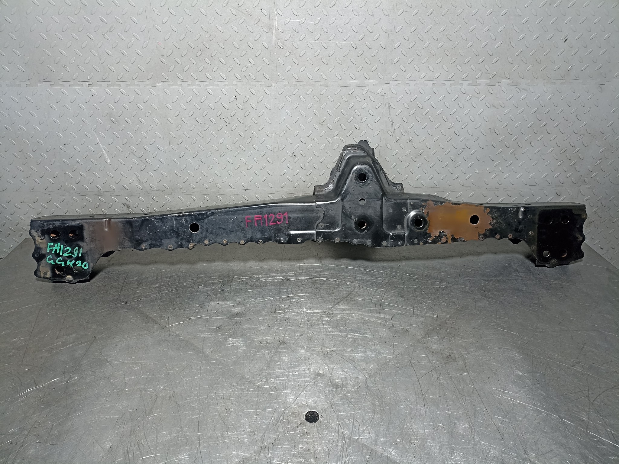БАЛКА Двигатель/ПОДРАМНИК TOYOTA LEXUS ПЕРЕДНЯЯ 5710412270 FA1291