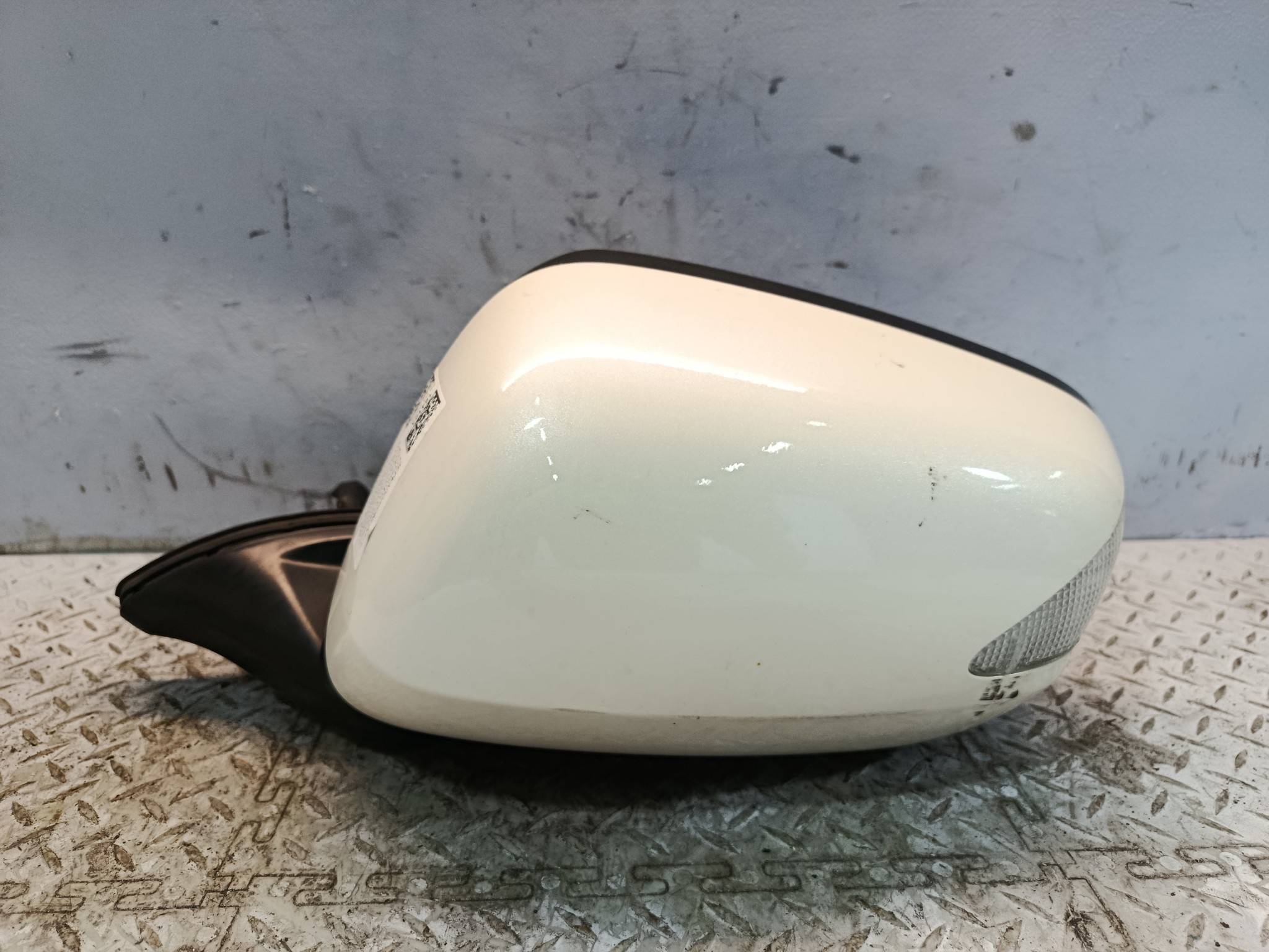 ЗЕРКАЛО HONDA FIT FIT SHUTTLE ЛЕВОЕ 76258TF0J21  белый, NH624P KB2002