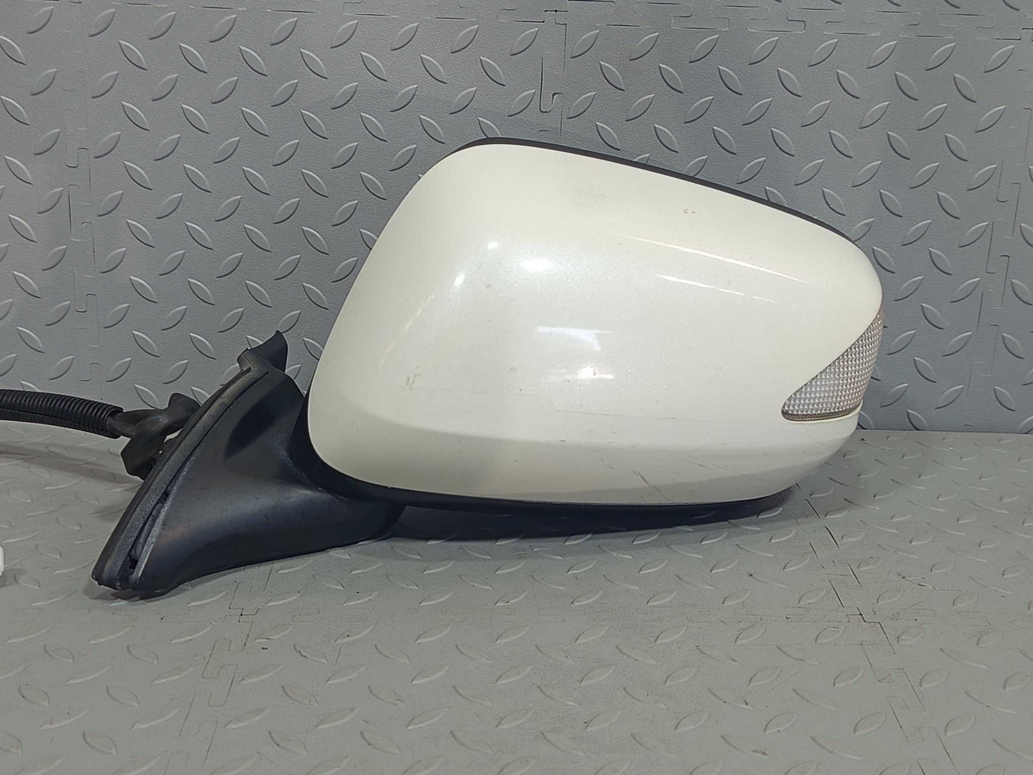 ЗЕРКАЛО HONDA FIT FIT SHUTTLE ЛЕВОЕ 76258TF0J21  белый, NH624P KB2297