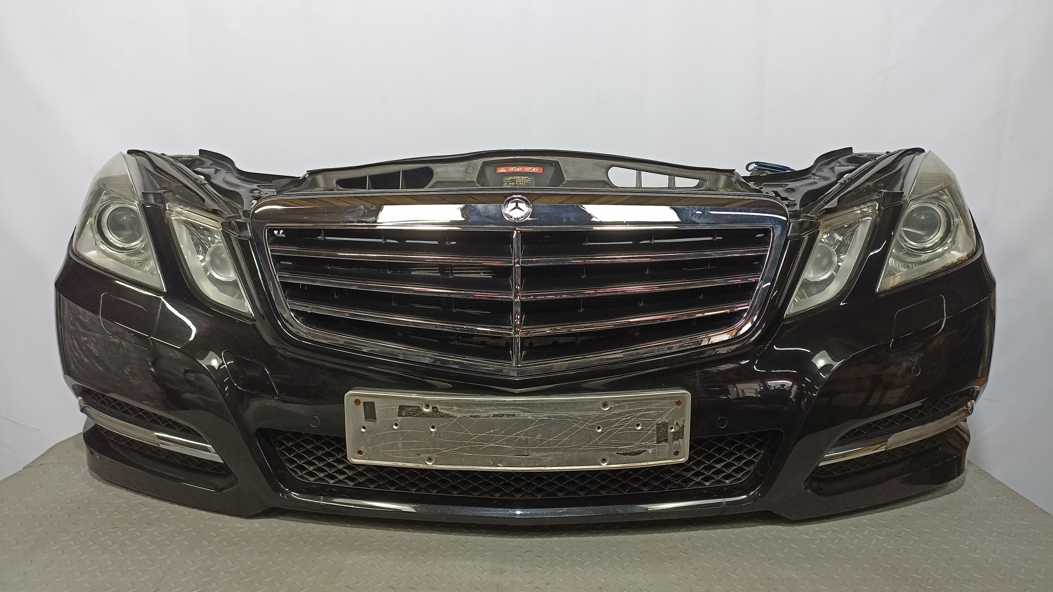 НОУСКАТ MERCEDES-BENZ E-CLASS A2128802340 черный, 197U YE024