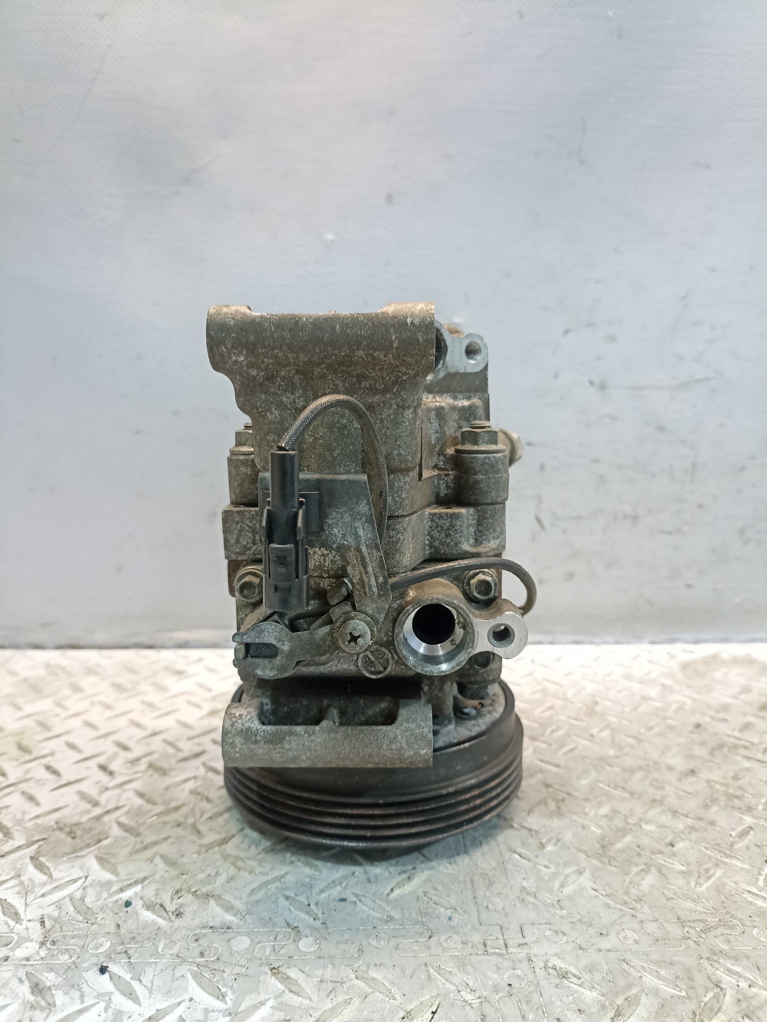 КОМПРЕССОР КОНДИЦИОНЕРА SUZUKI 9520063JA0 D3172