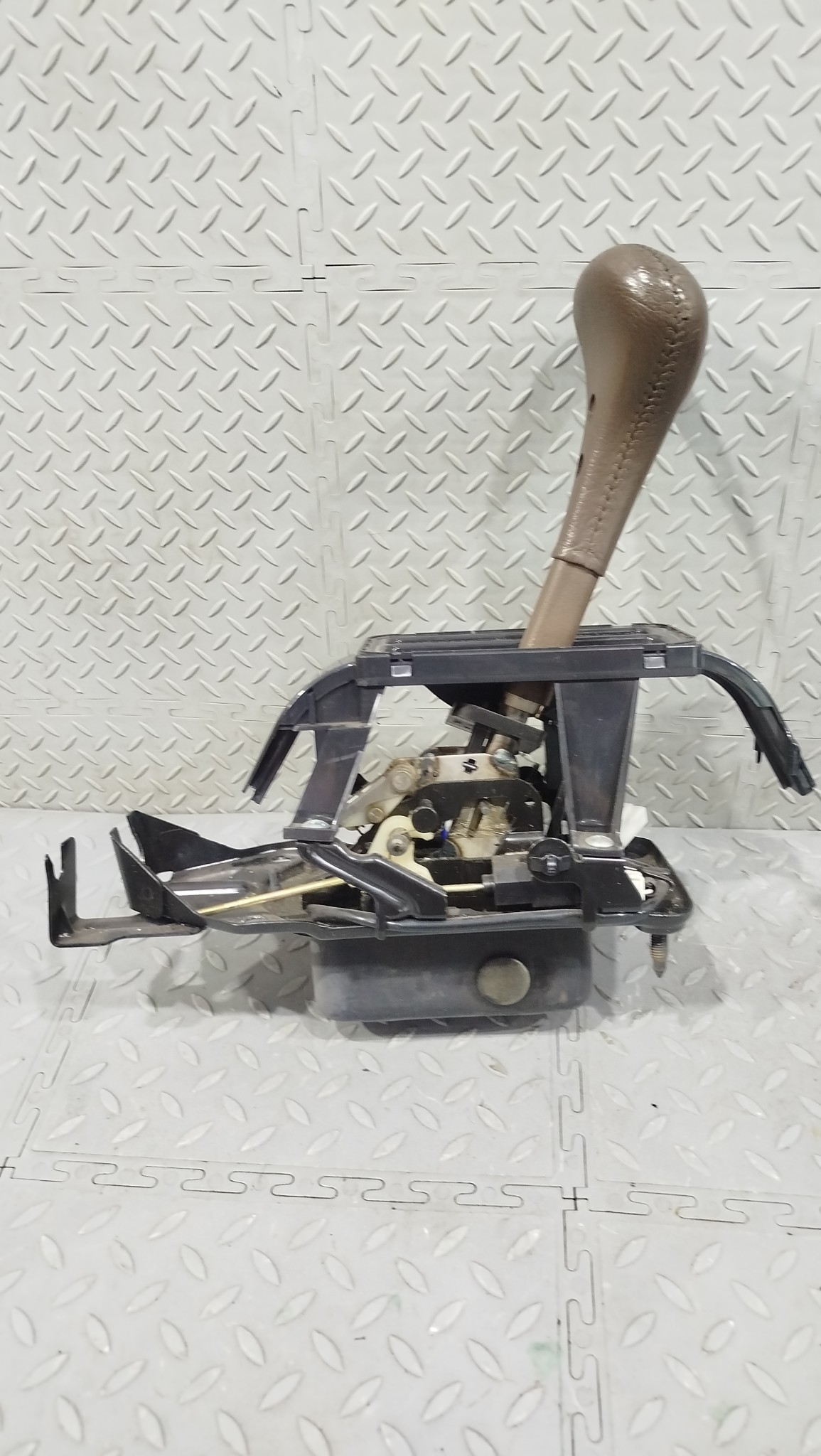 РУЧКА КПП NISSAN 349011L060 S3477