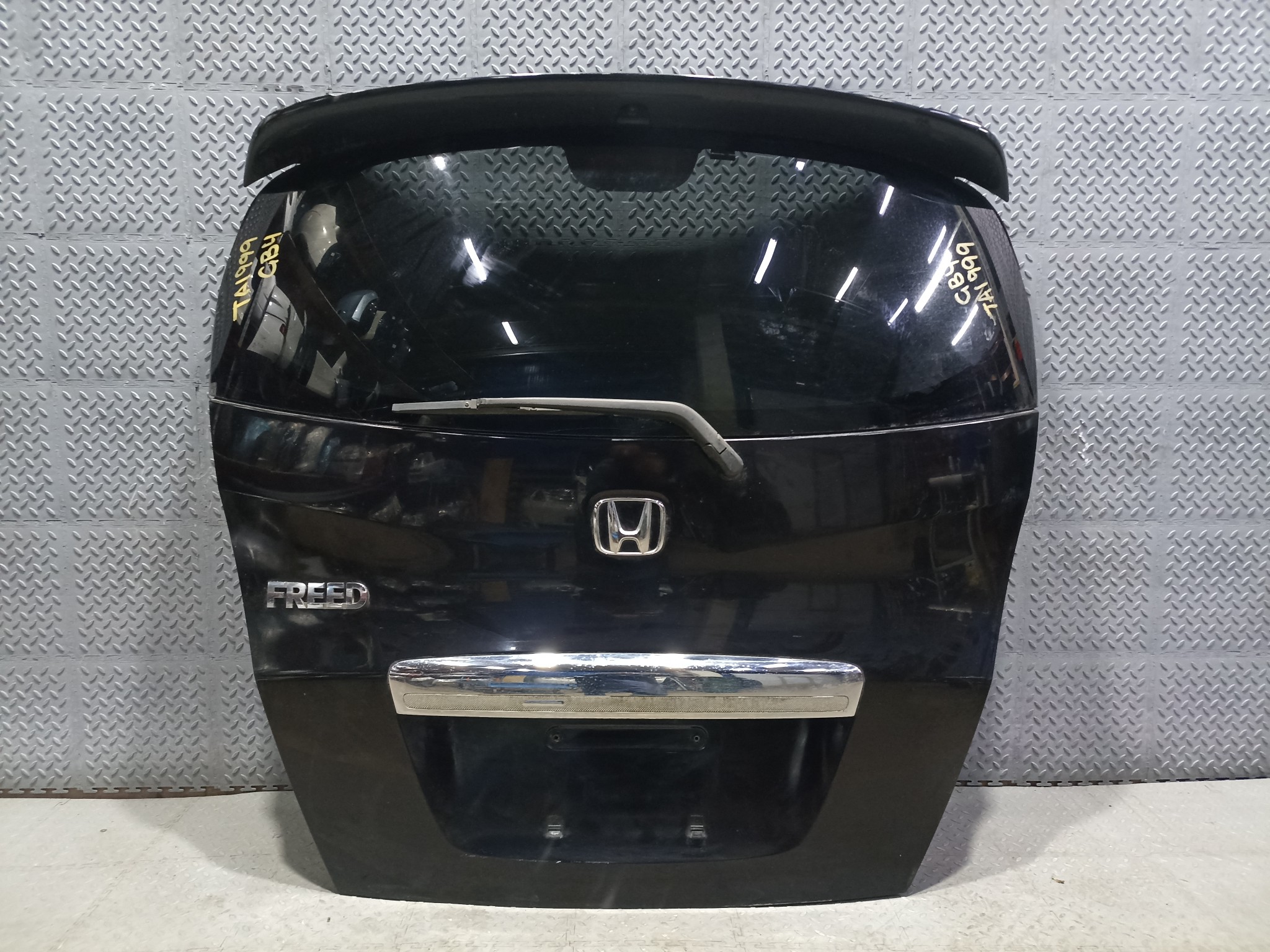 ДВЕРЬ ЗАДНЯЯ HONDA FREED FREED SPIKE 68100SYY000ZZ черный, PB81P TA1999