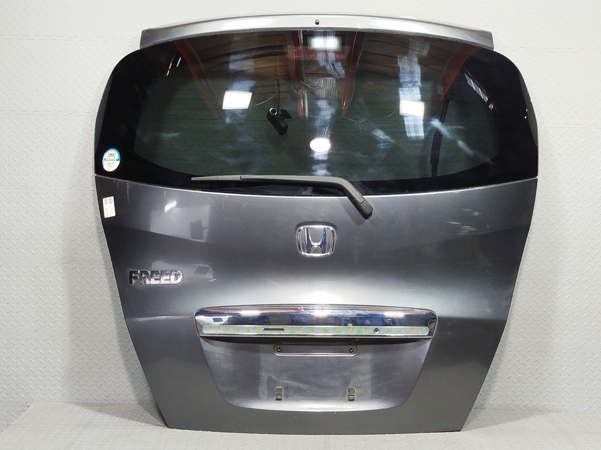 ДВЕРЬ ЗАДНЯЯ HONDA FREED FREED SPIKE 68100SYY000ZZ серый, NH737M FA1009