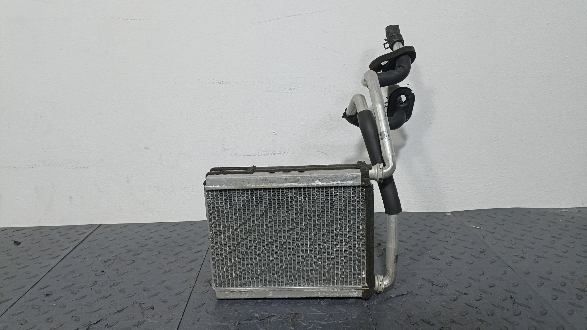 РАДИАТОР ПЕЧКИ TOYOTA 8710728220 KE675
