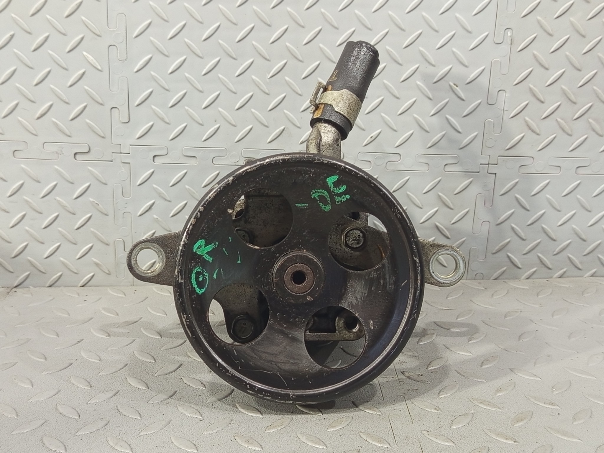 ГУР NISSAN 491108H305 D040