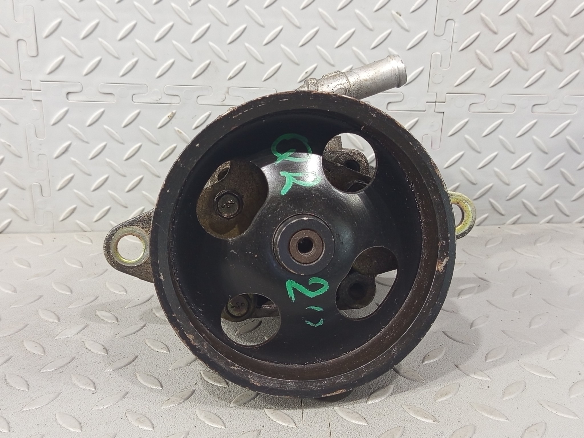 ГУР NISSAN 491108H305 D039