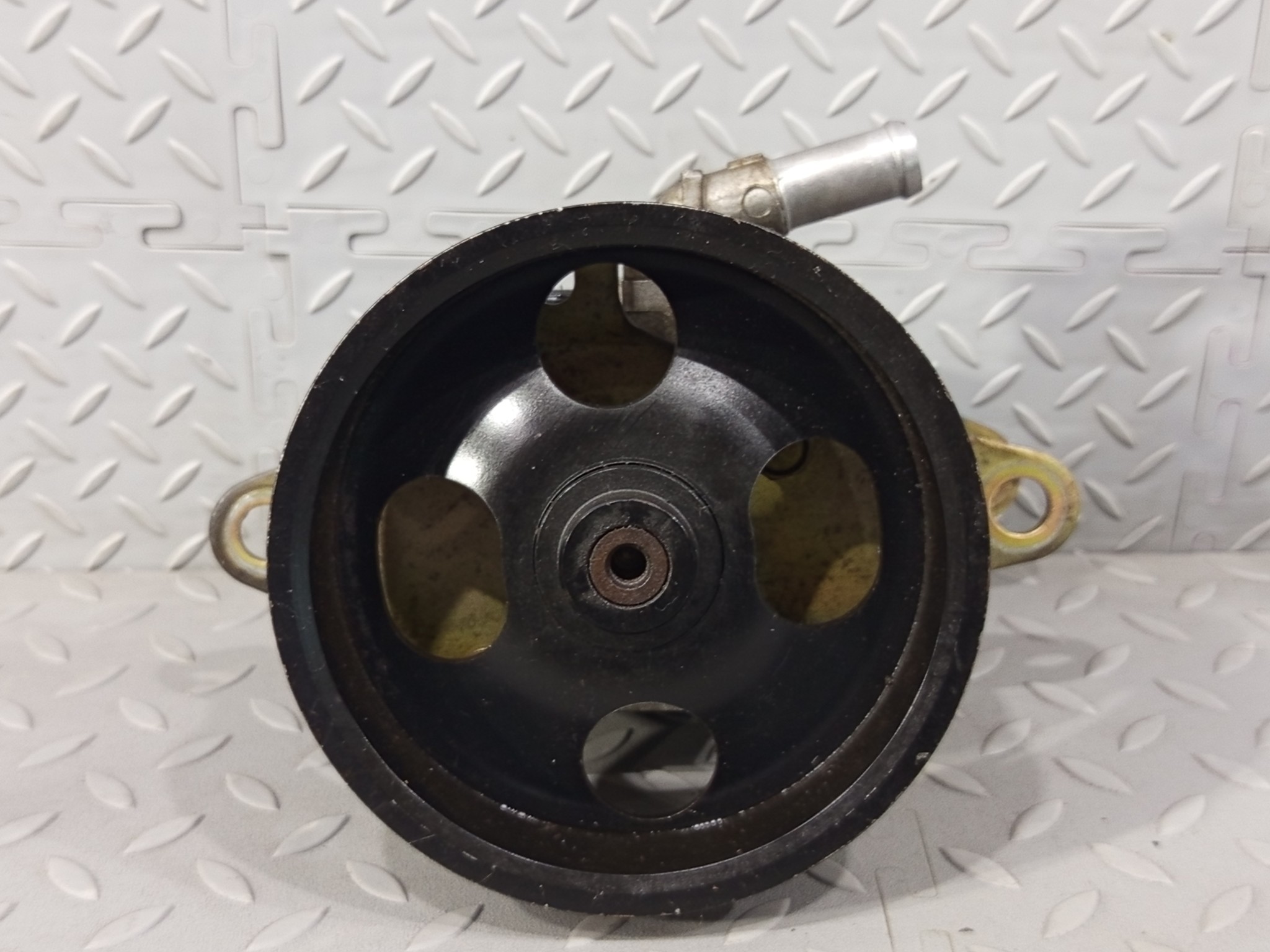 ГУР NISSAN 491108H305 D021
