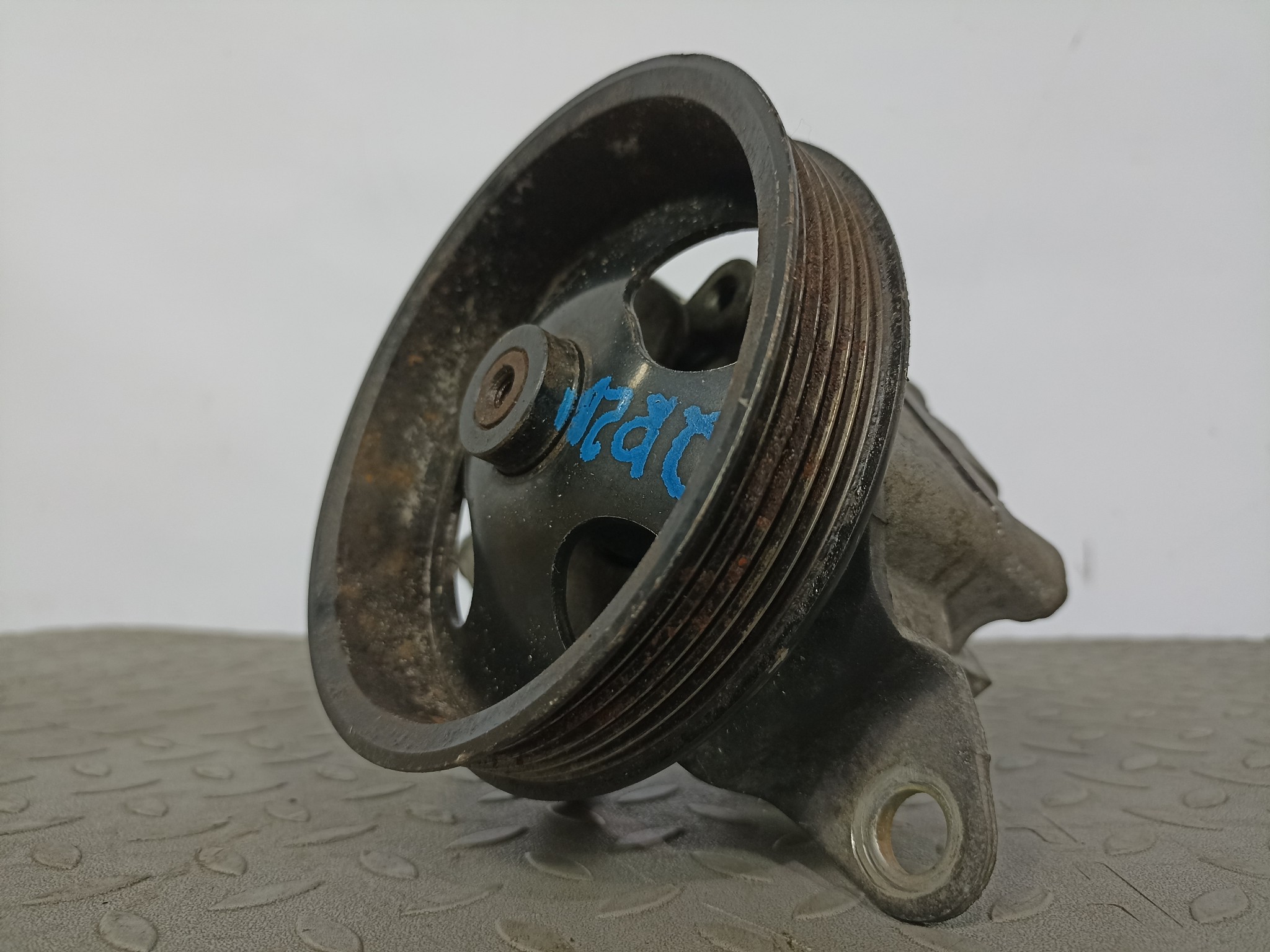 ГУР NISSAN 491108H305 D4012