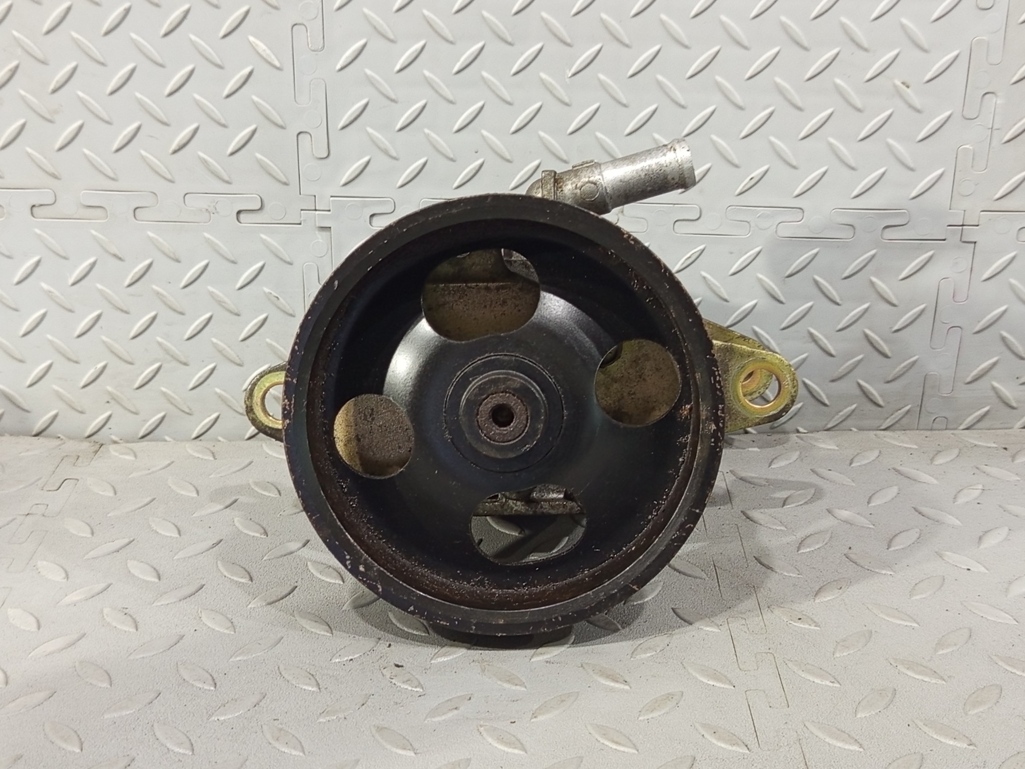 ГУР NISSAN 491108H305 D027