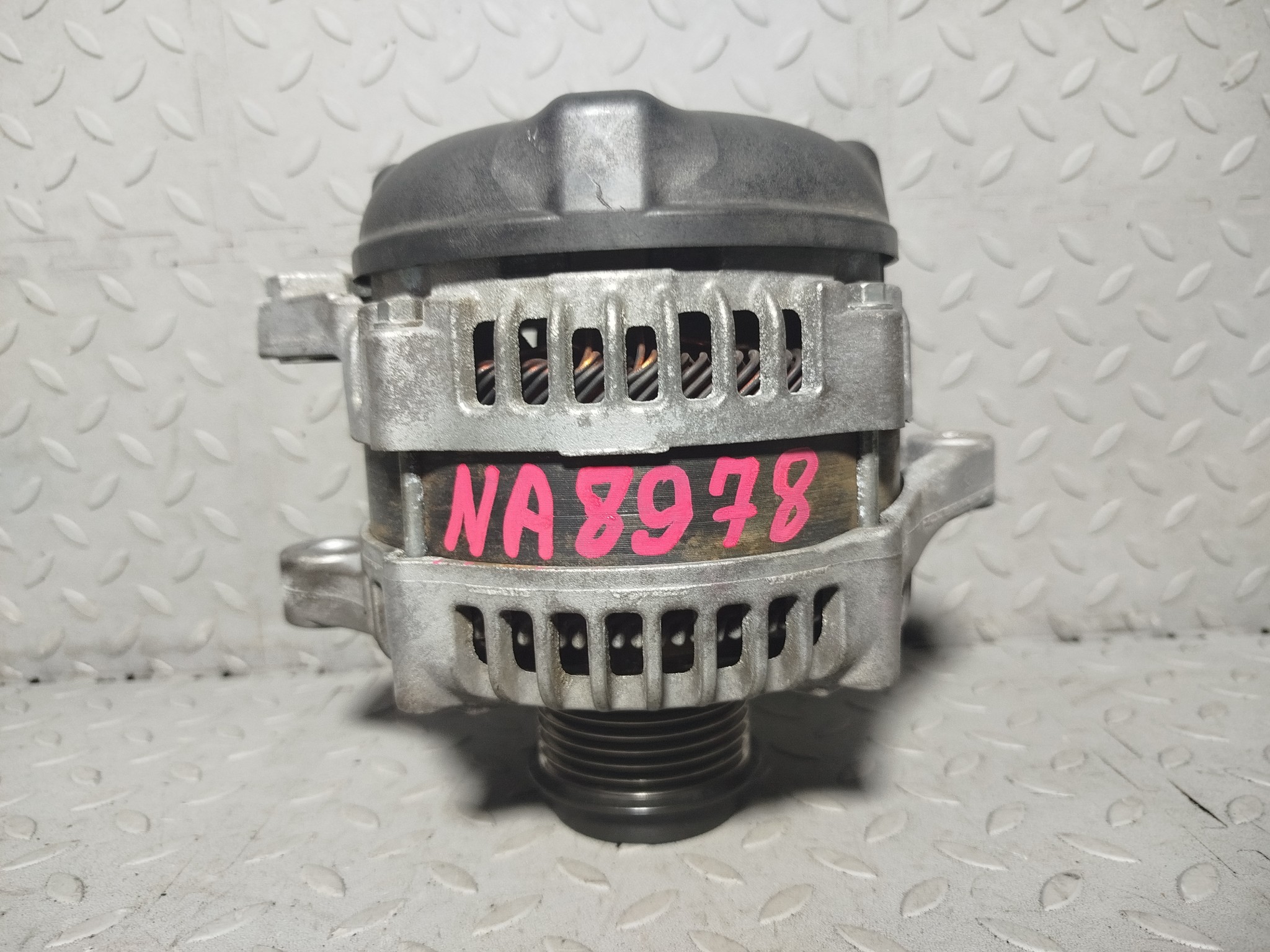 ГЕНЕРАТОР TOYOTA 2706037030  NA8978Z