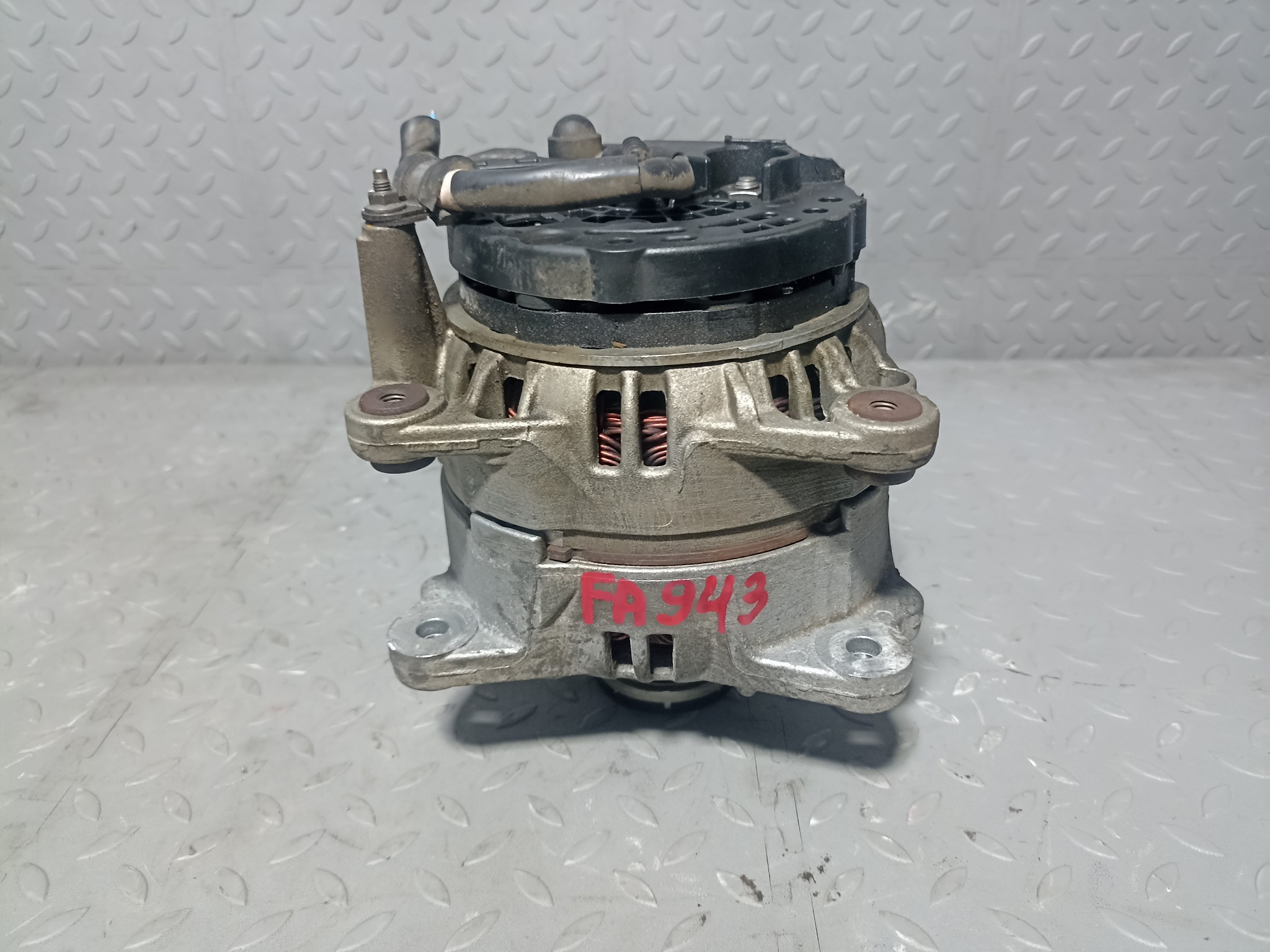 ГЕНЕРАТОР AUDI VOLKSWAGEN SEAT SKODA 03C903025F FA943Z