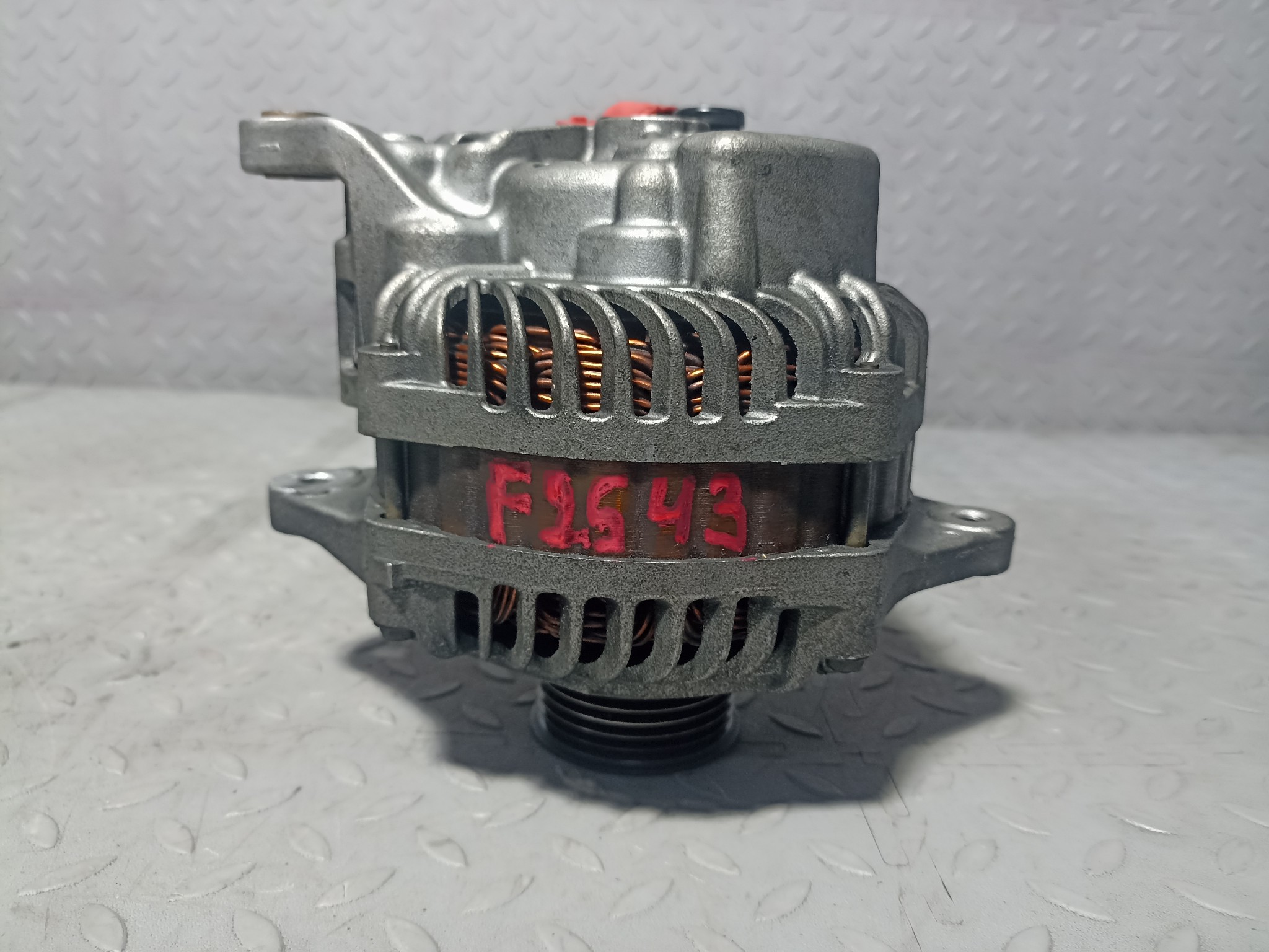 ГЕНЕРАТОР SUBARU 23700AA520 F2543Z