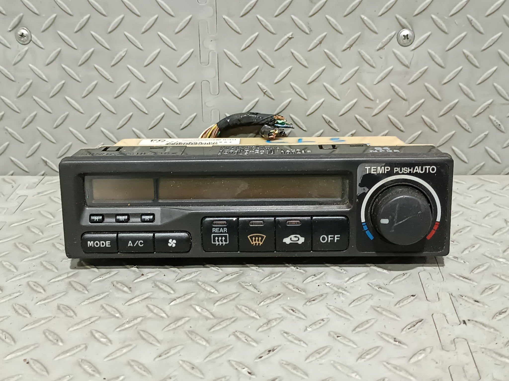 БЛОК КЛИМАТ-КОНТРОЛЯ HONDA ISUZU 79600S0A942  QE229