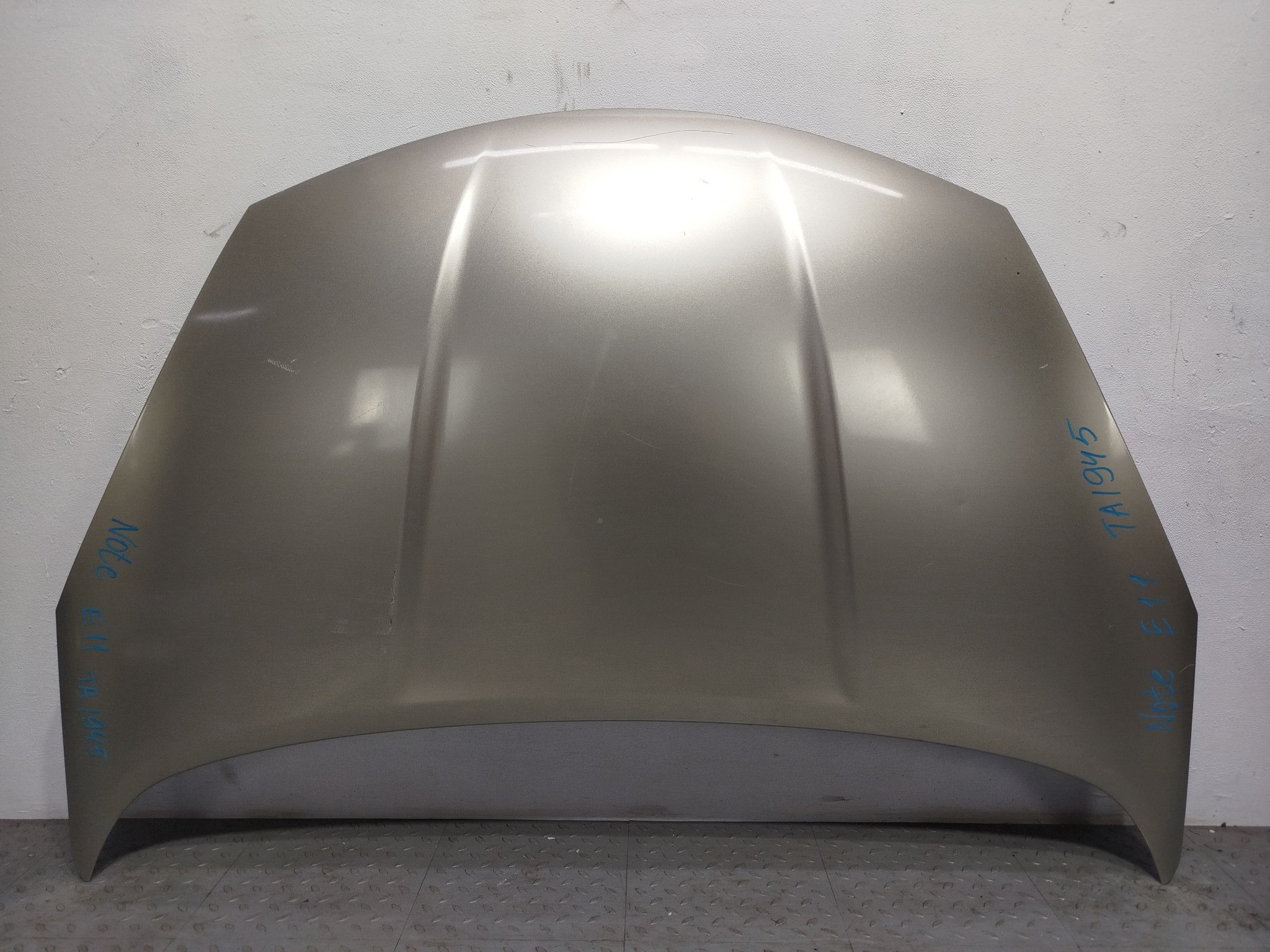 КАПОТ NISSAN NOTE F5100BH0MA серебро, KY0 TA1945