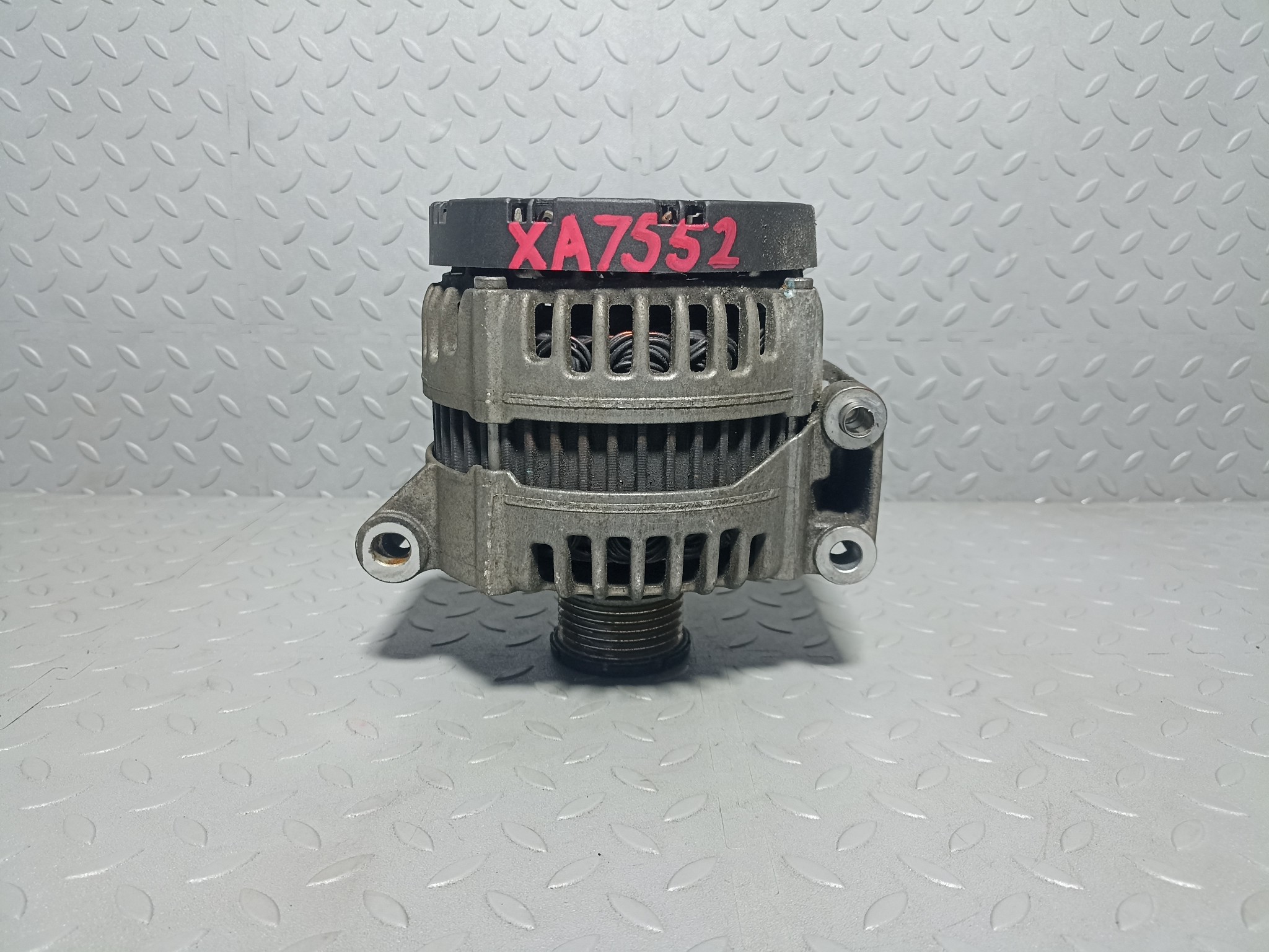 ГЕНЕРАТОР PEUGEOT CITROEN MINI 0121615012 XA7552Z
