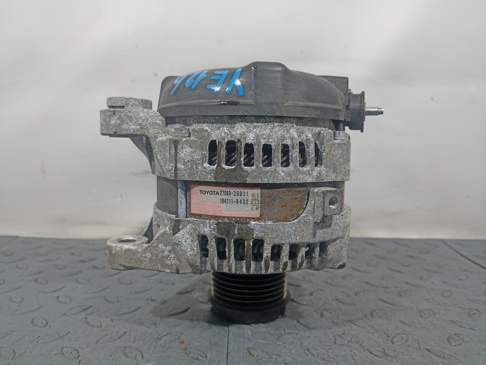 ГЕНЕРАТОР TOYOTA SCION 2706036080  YE126Z