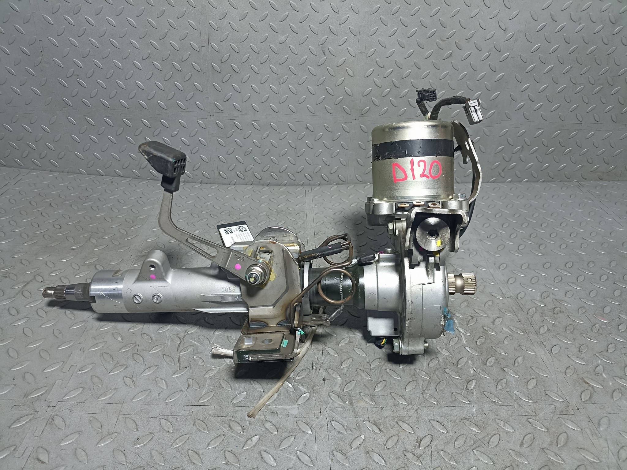 КОЛОНКА РУЛЕВАЯ TOYOTA DAIHATSU 4520A33050 D120