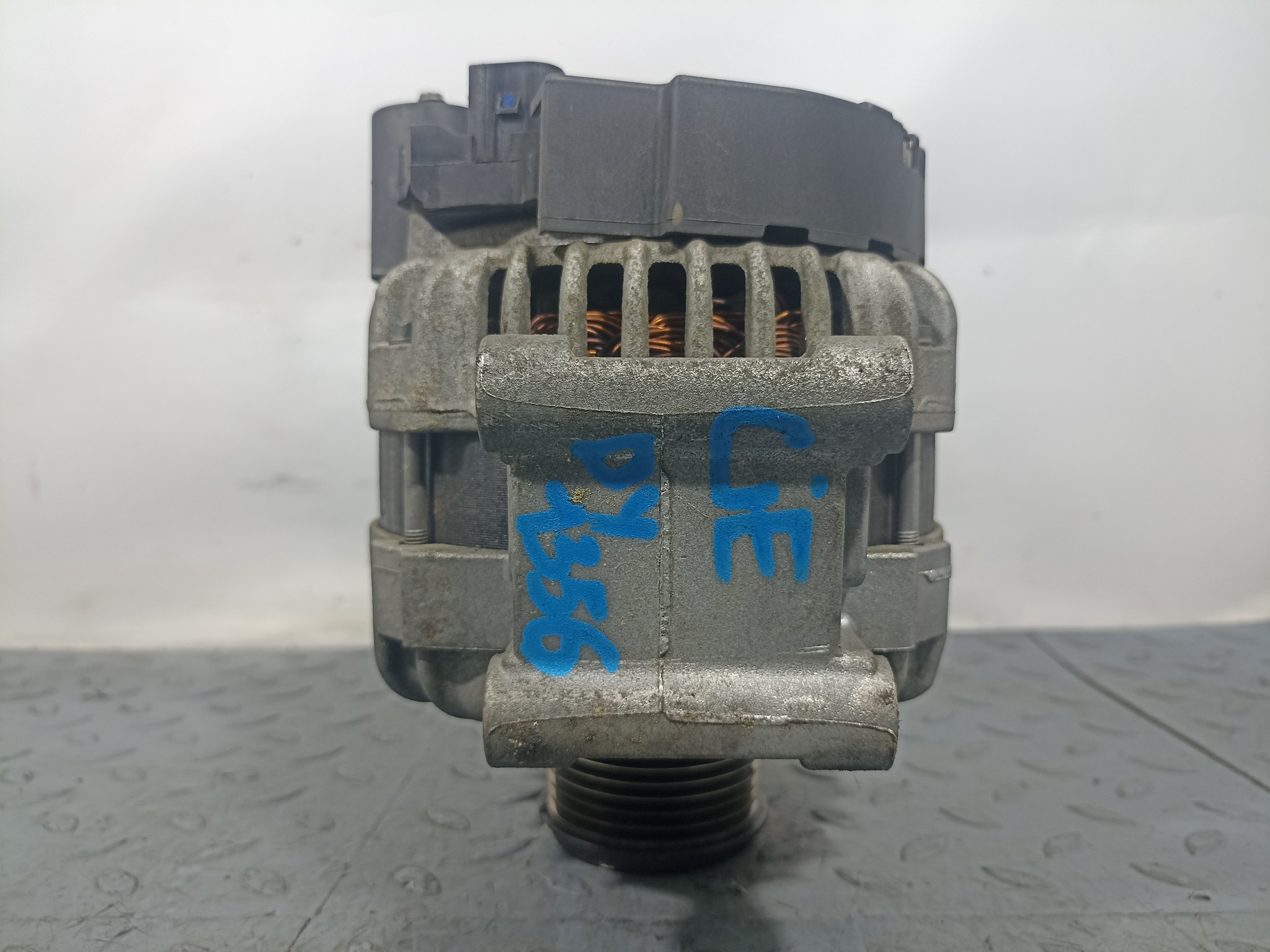 ГЕНЕРАТОР AUDI 06H903017T DY1356Z