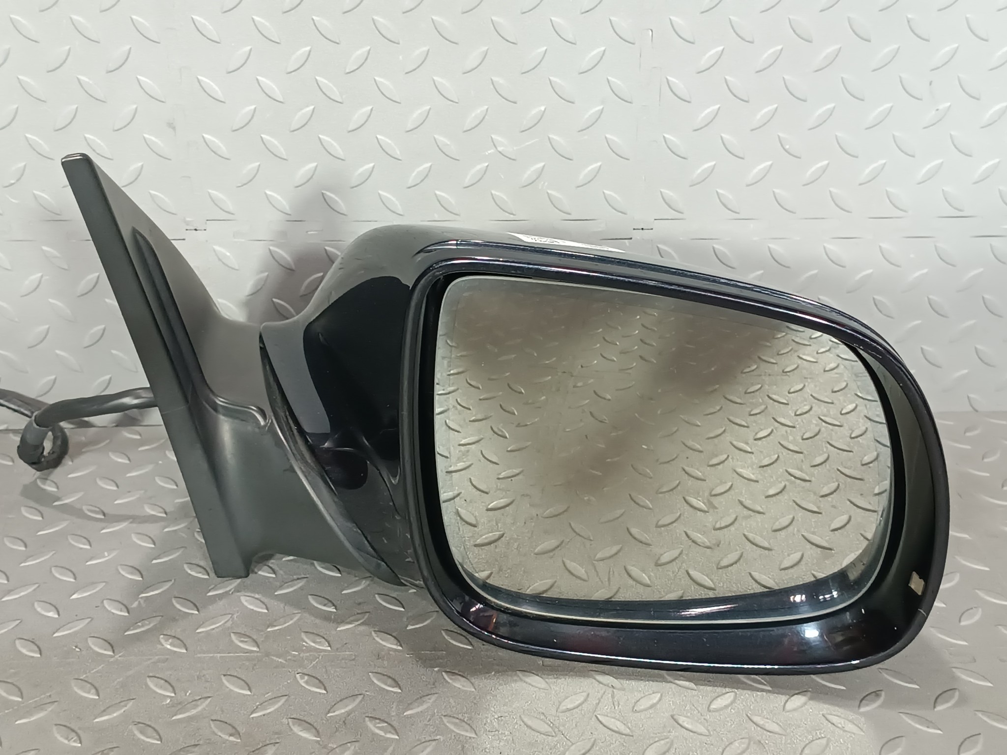 ЗЕРКАЛО AUDI Q7 ПРАВОЕ 4L2857410AS черный, LC9X FA971