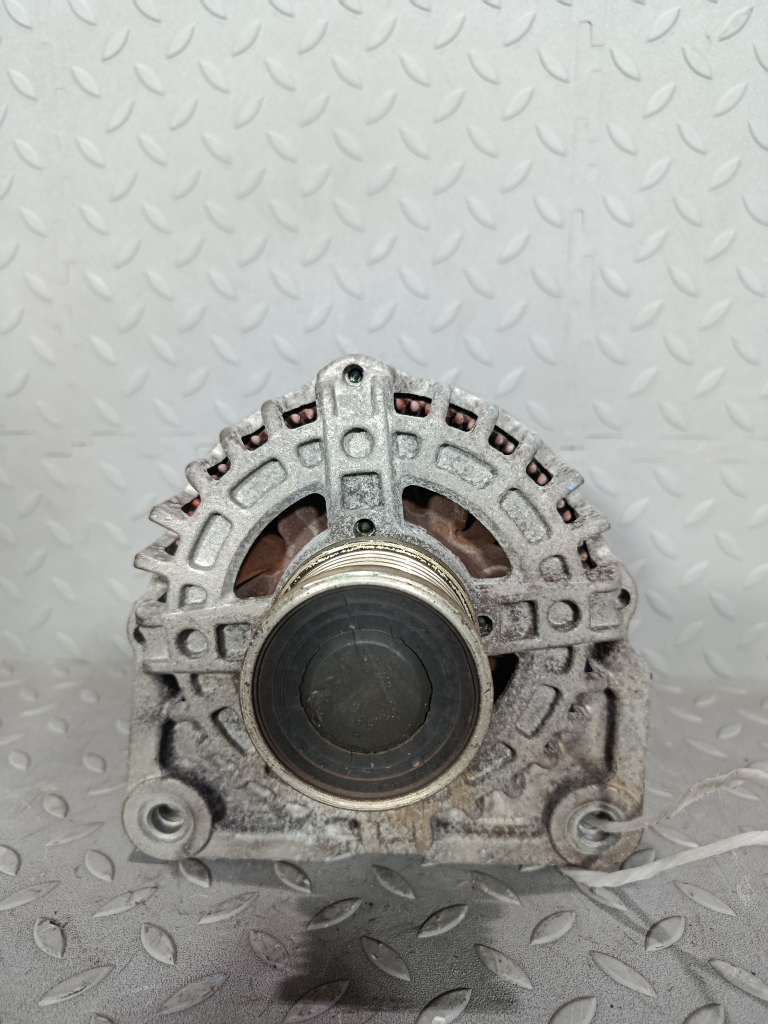 ГЕНЕРАТОР NISSAN MAZDA SUZUKI 23100EN000  F2527Z