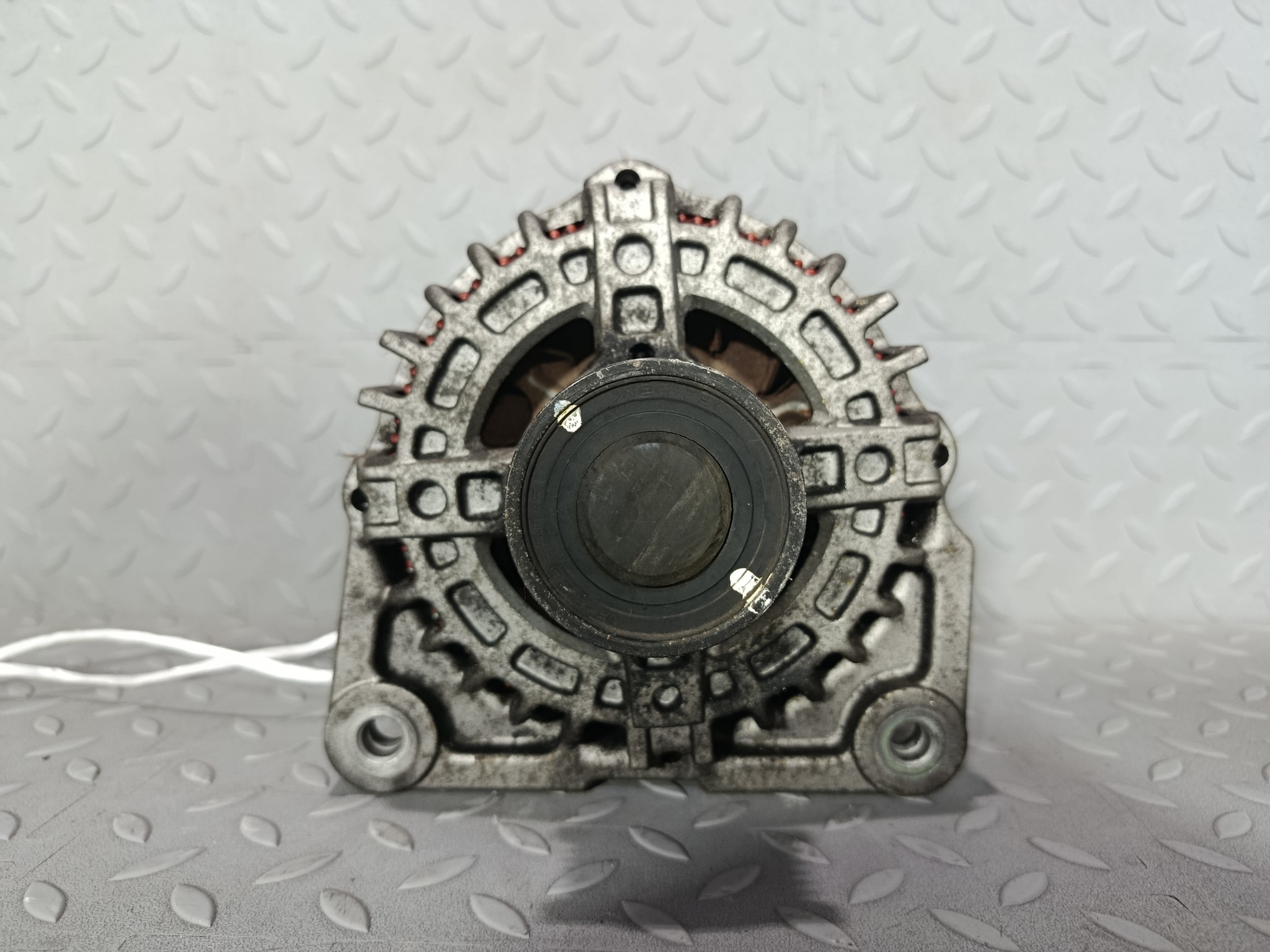ГЕНЕРАТОР NISSAN MAZDA SUZUKI 23100EN000  GA1009Z