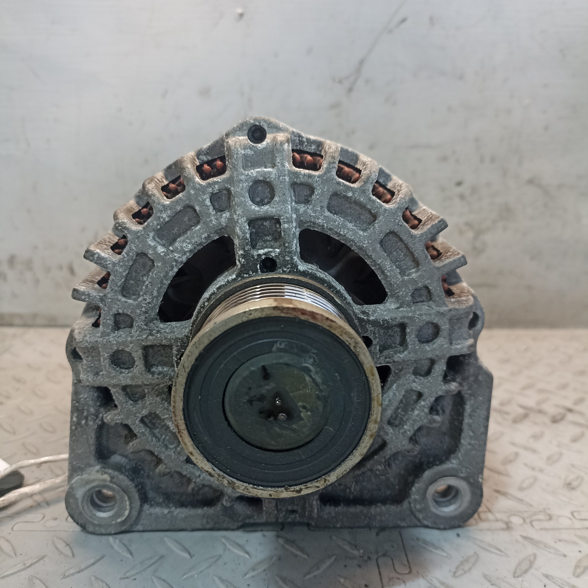 ГЕНЕРАТОР NISSAN MAZDA SUZUKI 23100EN000  KB1477Z