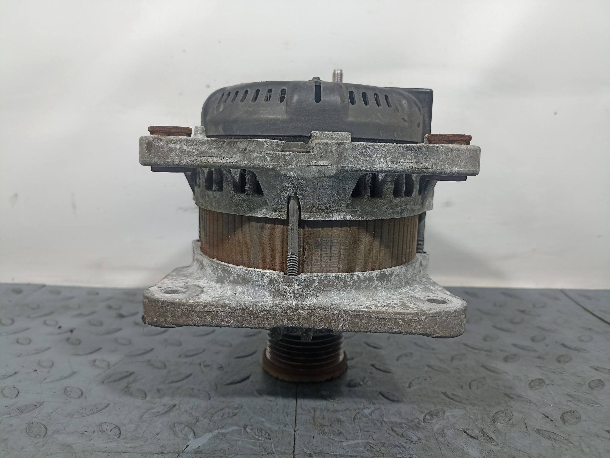 ГЕНЕРАТОР NISSAN MAZDA SUZUKI 23100EN000  TA2159Z