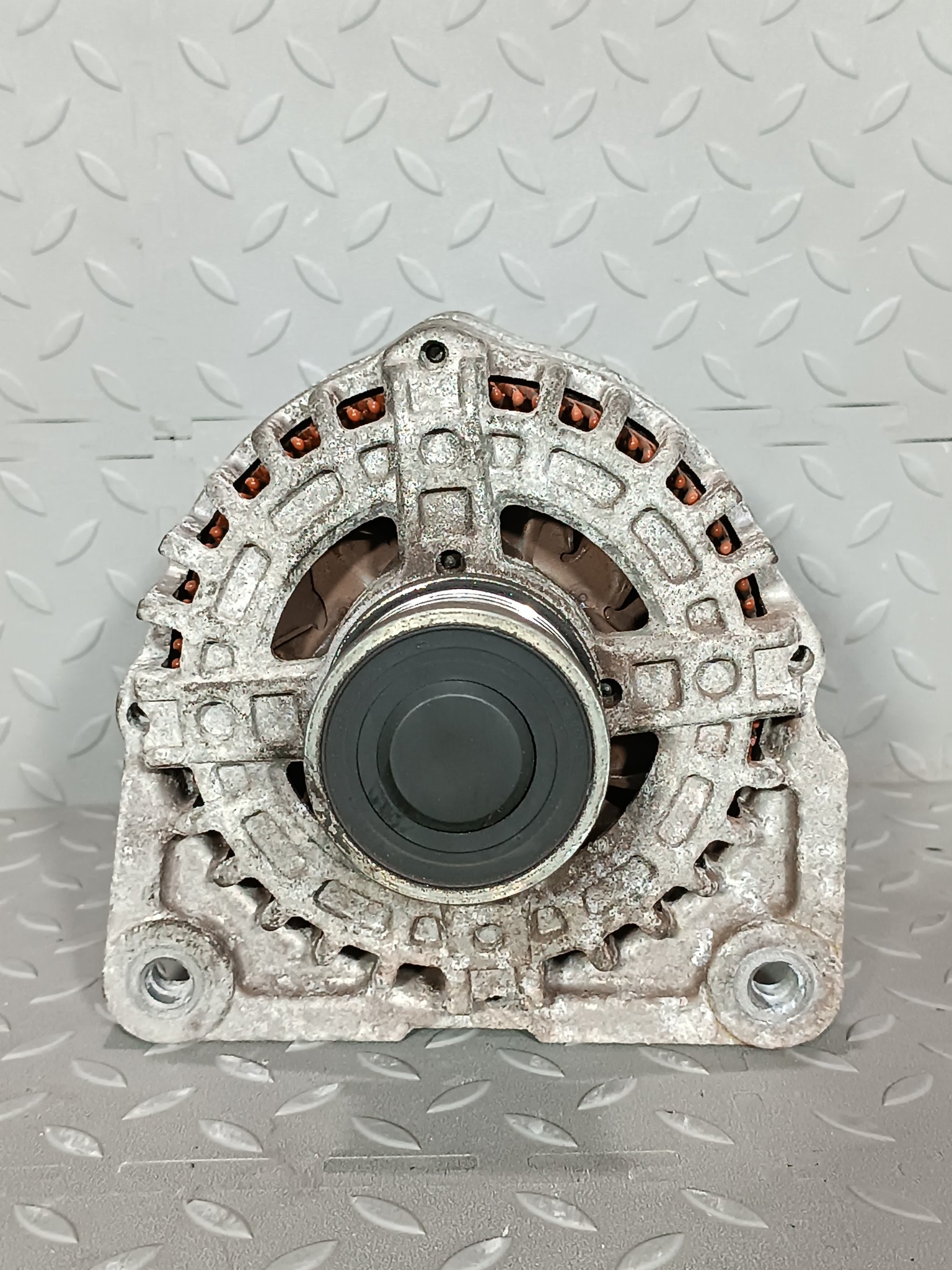 ГЕНЕРАТОР NISSAN MAZDA SUZUKI 23100EN000  GA879Z