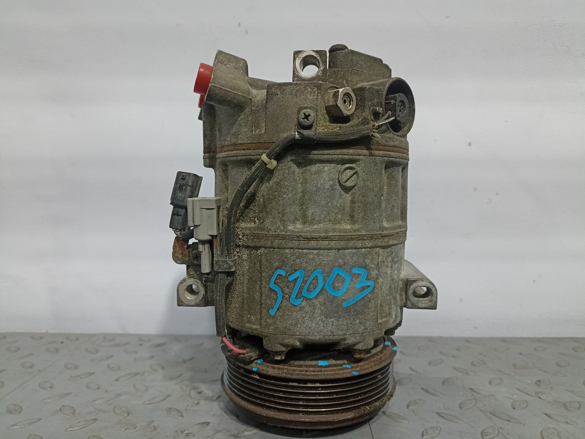 КОМПРЕССОР КОНДИЦИОНЕРА NISSAN SUZUKI 926001GZ0A D2003