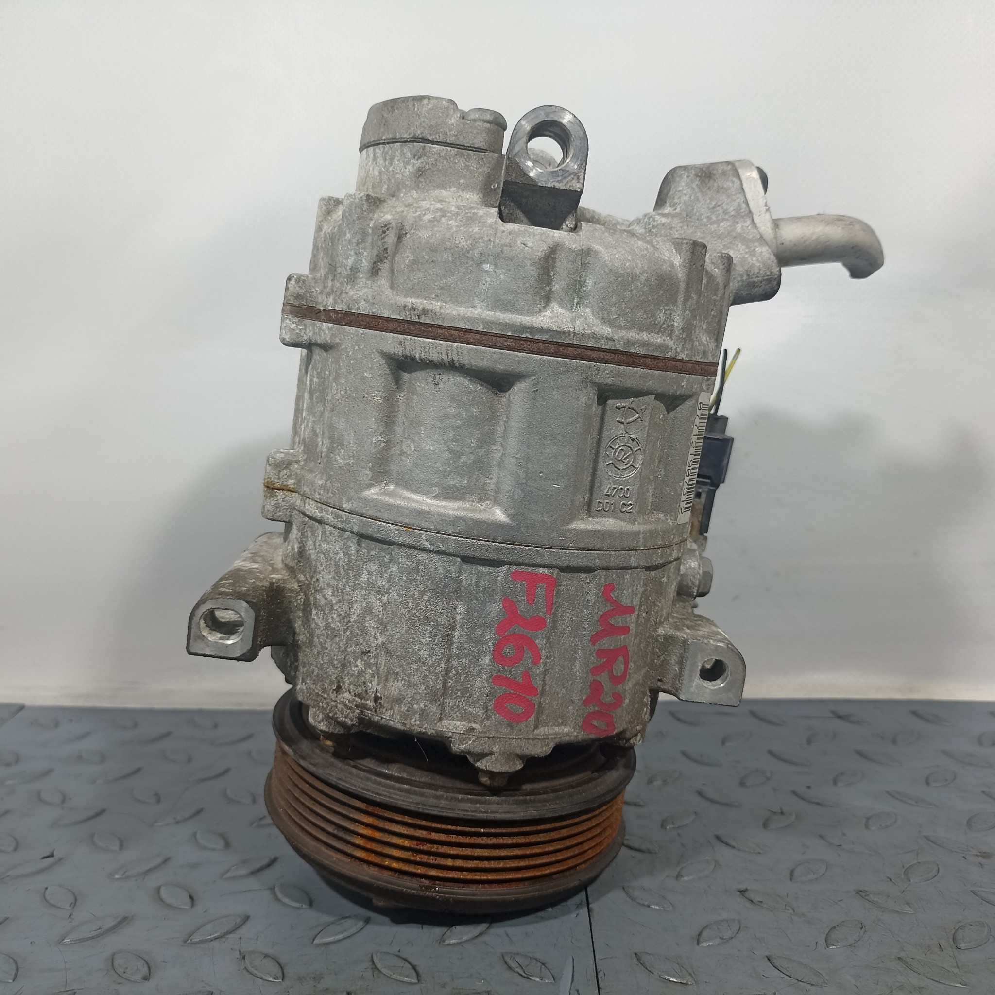 КОМПРЕССОР КОНДИЦИОНЕРА NISSAN SUZUKI 926001GZ0A F2610Z