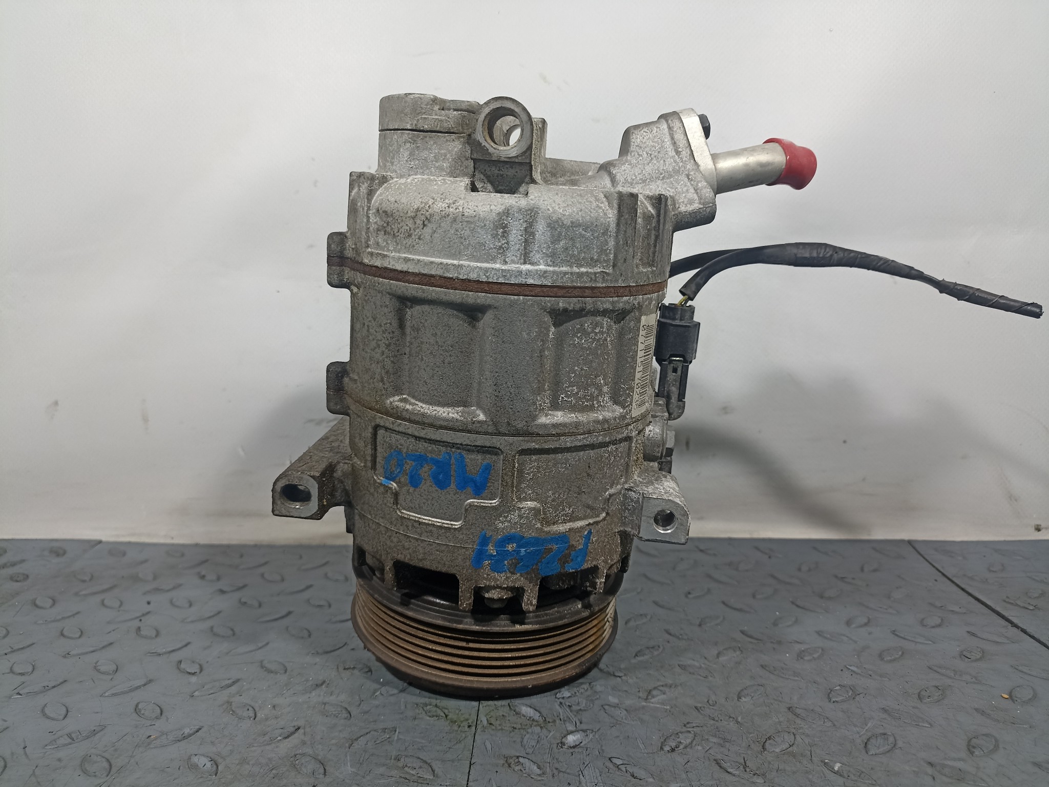 КОМПРЕССОР КОНДИЦИОНЕРА NISSAN SUZUKI 926001GZ0A F2631Z