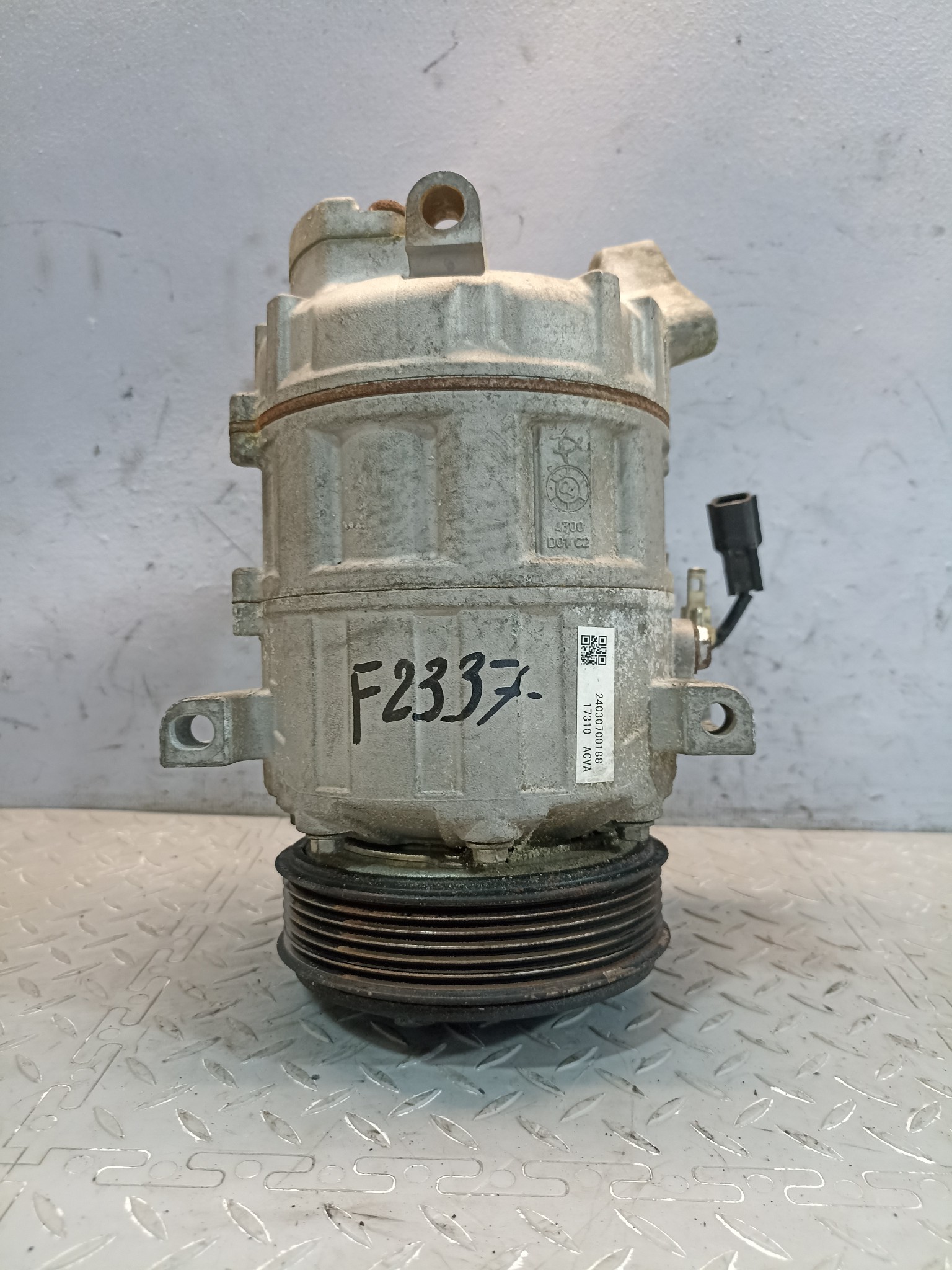 КОМПРЕССОР КОНДИЦИОНЕРА NISSAN SUZUKI 926001GZ0A F2337Z