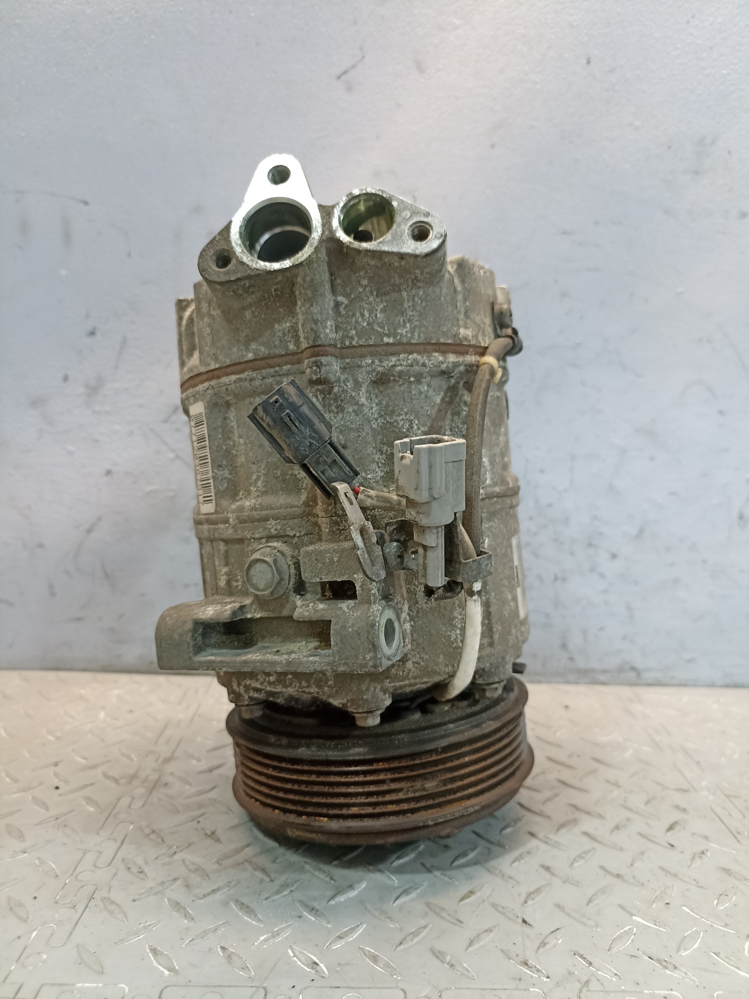 КОМПРЕССОР КОНДИЦИОНЕРА NISSAN SUZUKI 926001GZ0A QA6694Z